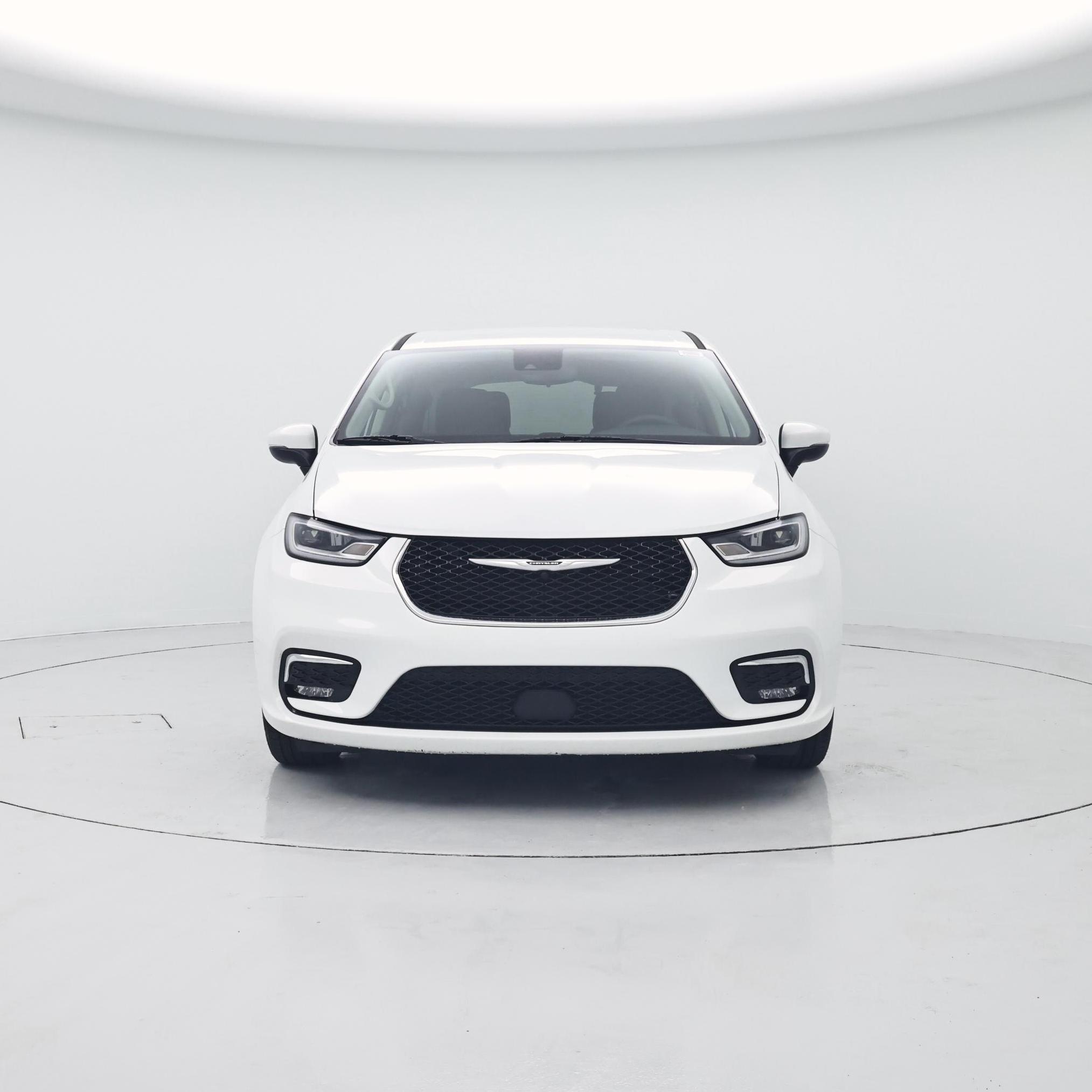 Thumbnail: 2023 Chrysler Pacifica - 5