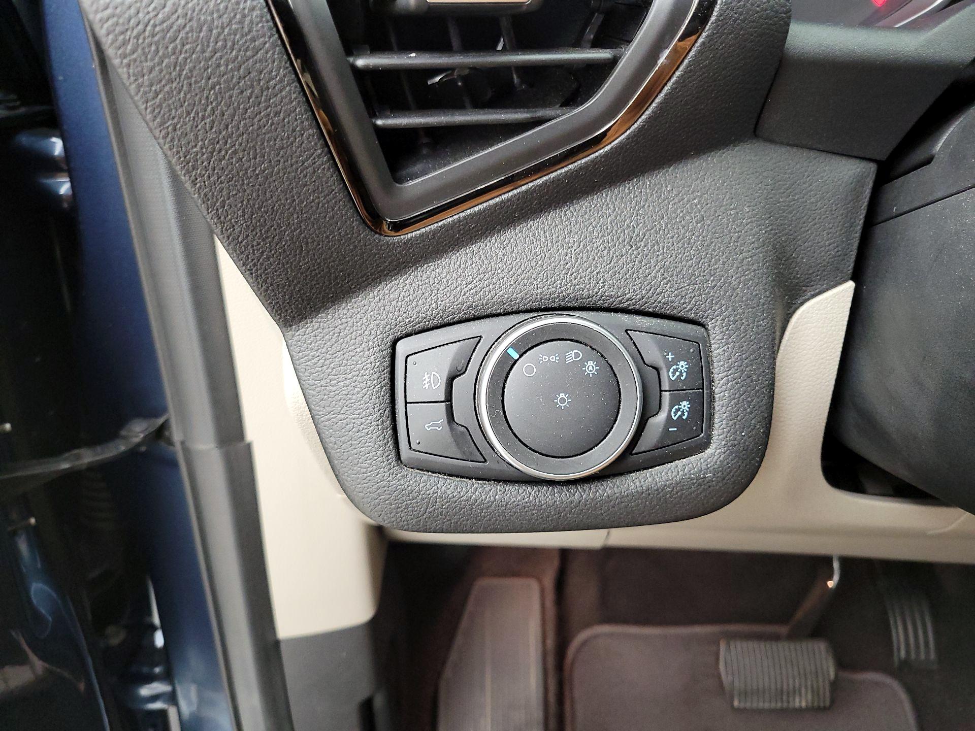 Thumbnail: 2018 Ford Escape - 13