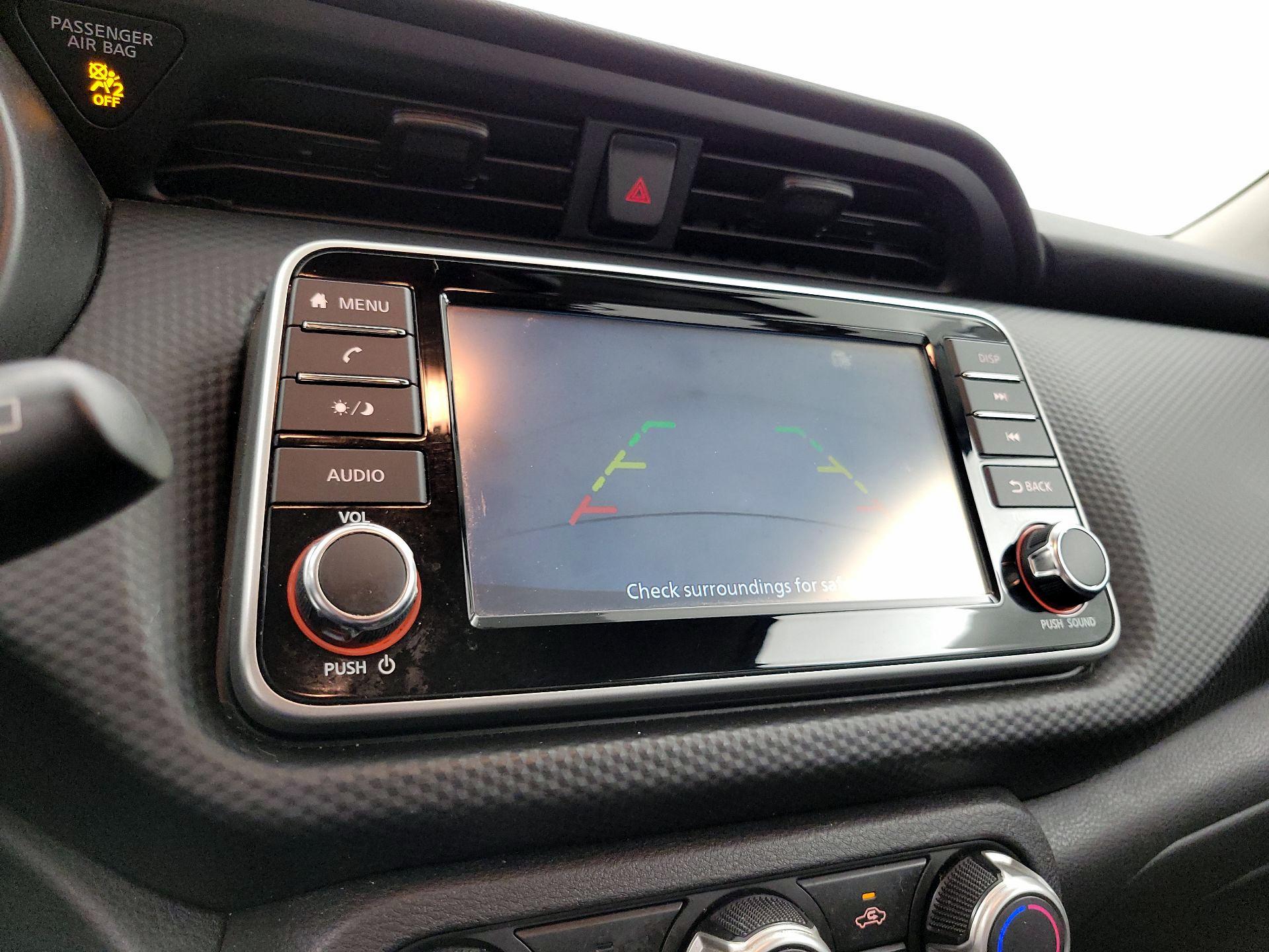 Thumbnail: 2021 Nissan Kicks - 14