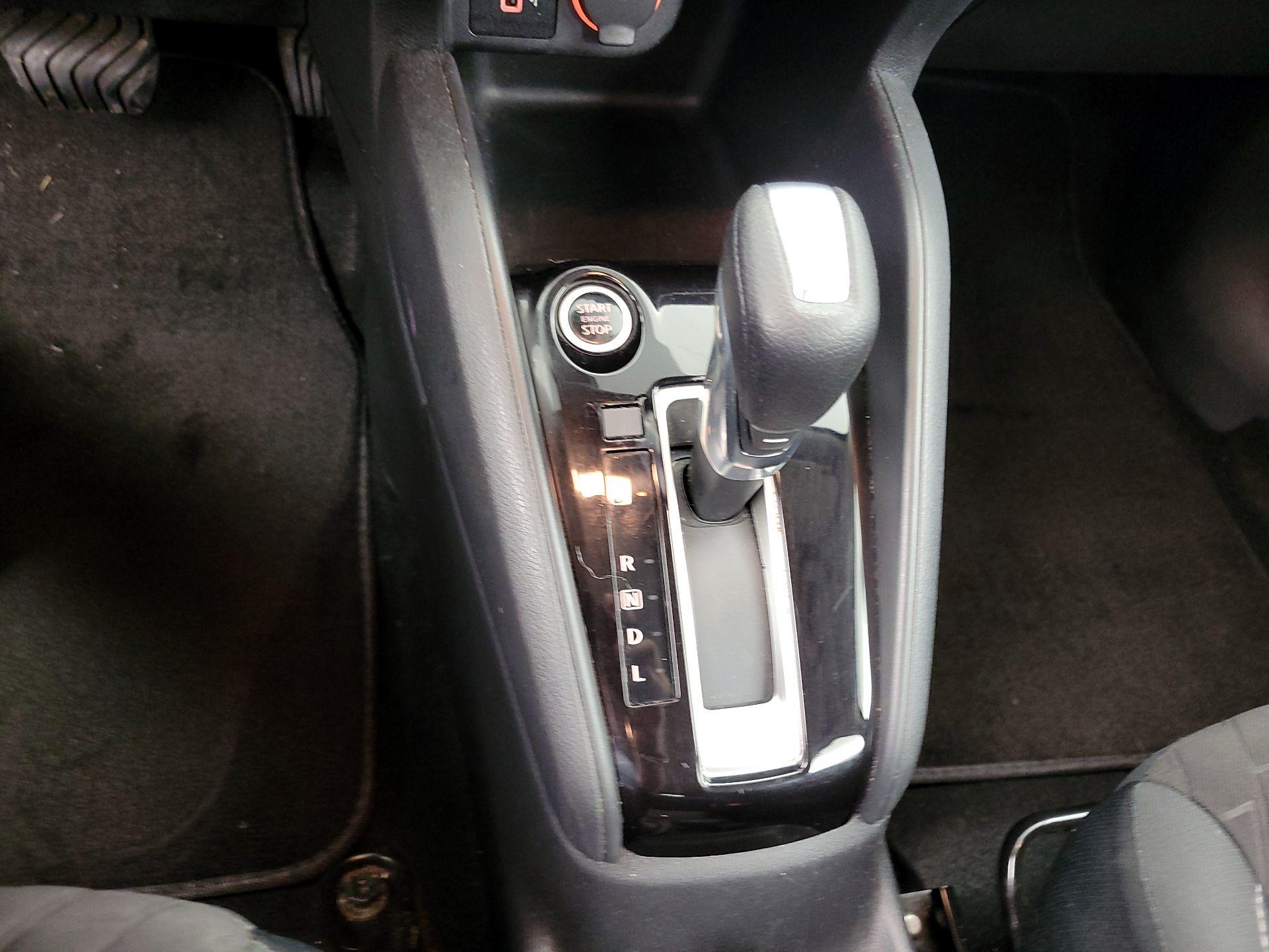 Thumbnail: 2021 Nissan Kicks - 17