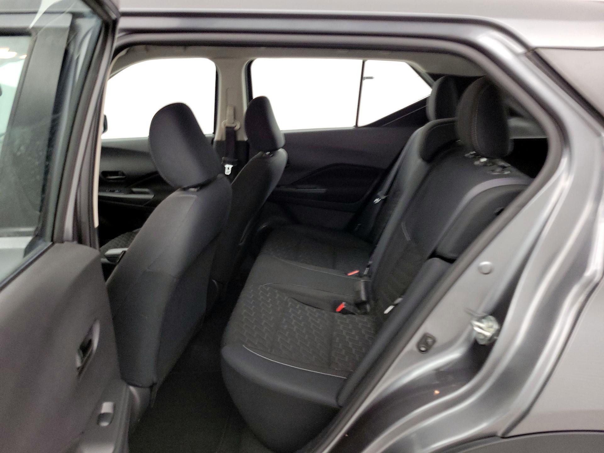 Thumbnail: 2021 Nissan Kicks - 19