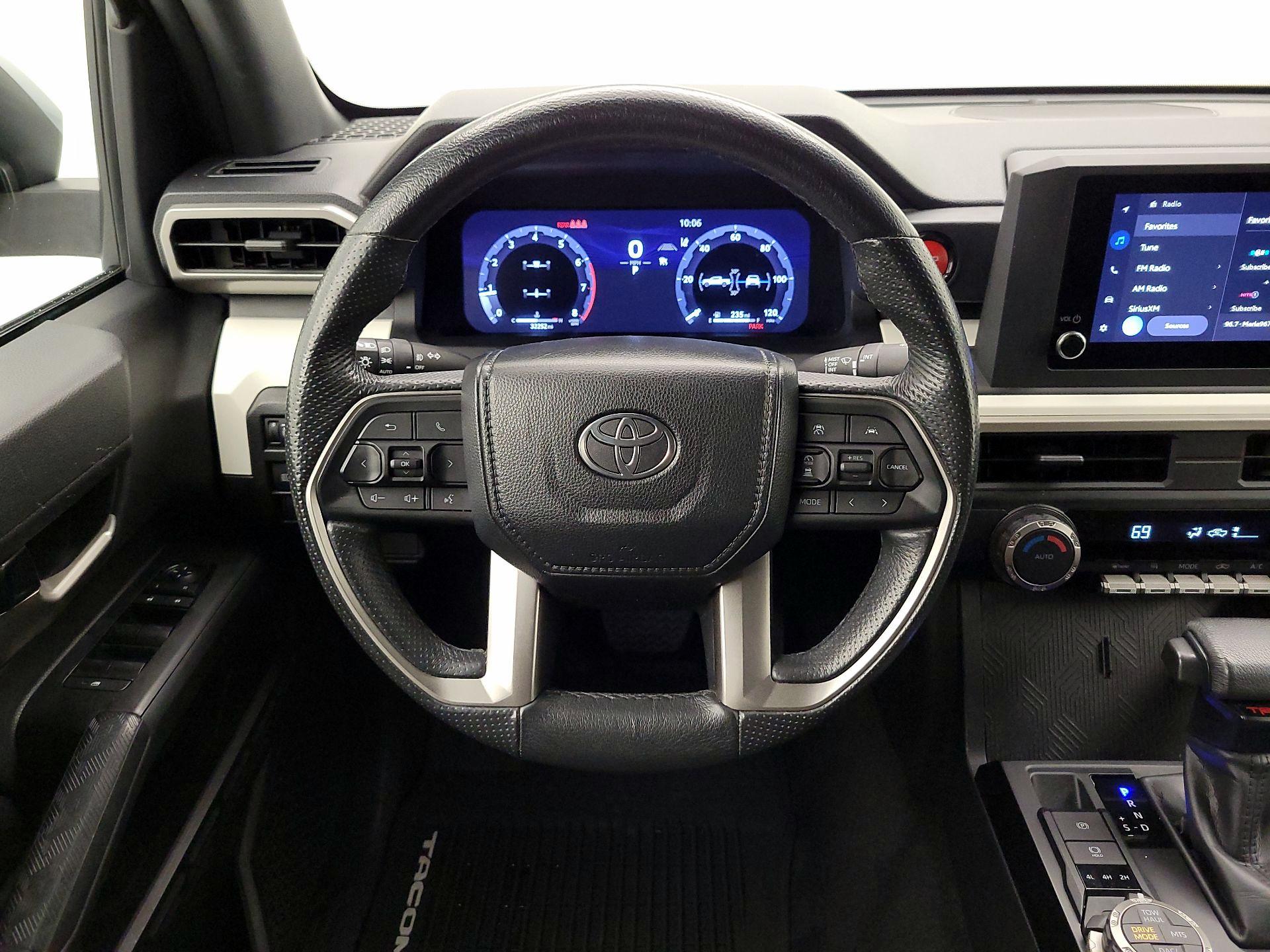 Thumbnail: 2024 Toyota Tacoma - 10