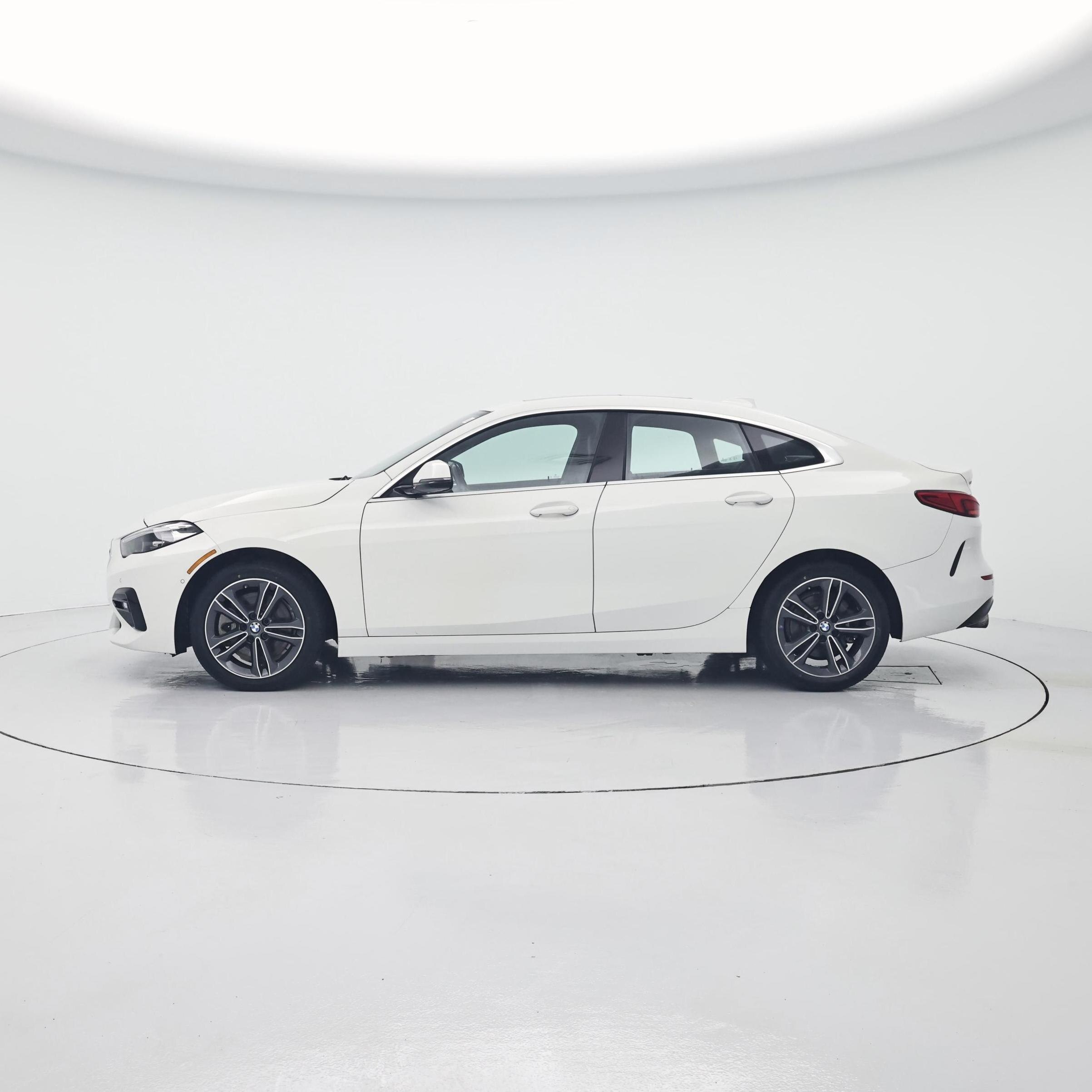 Thumbnail: 2021 BMW 2 Series - 3
