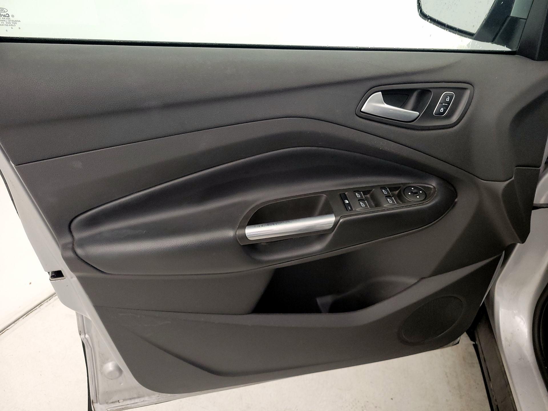 Thumbnail: 2019 Ford Escape - 12