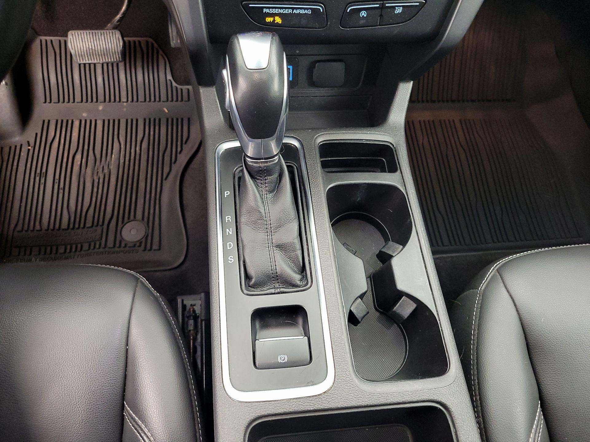 Thumbnail: 2019 Ford Escape - 17