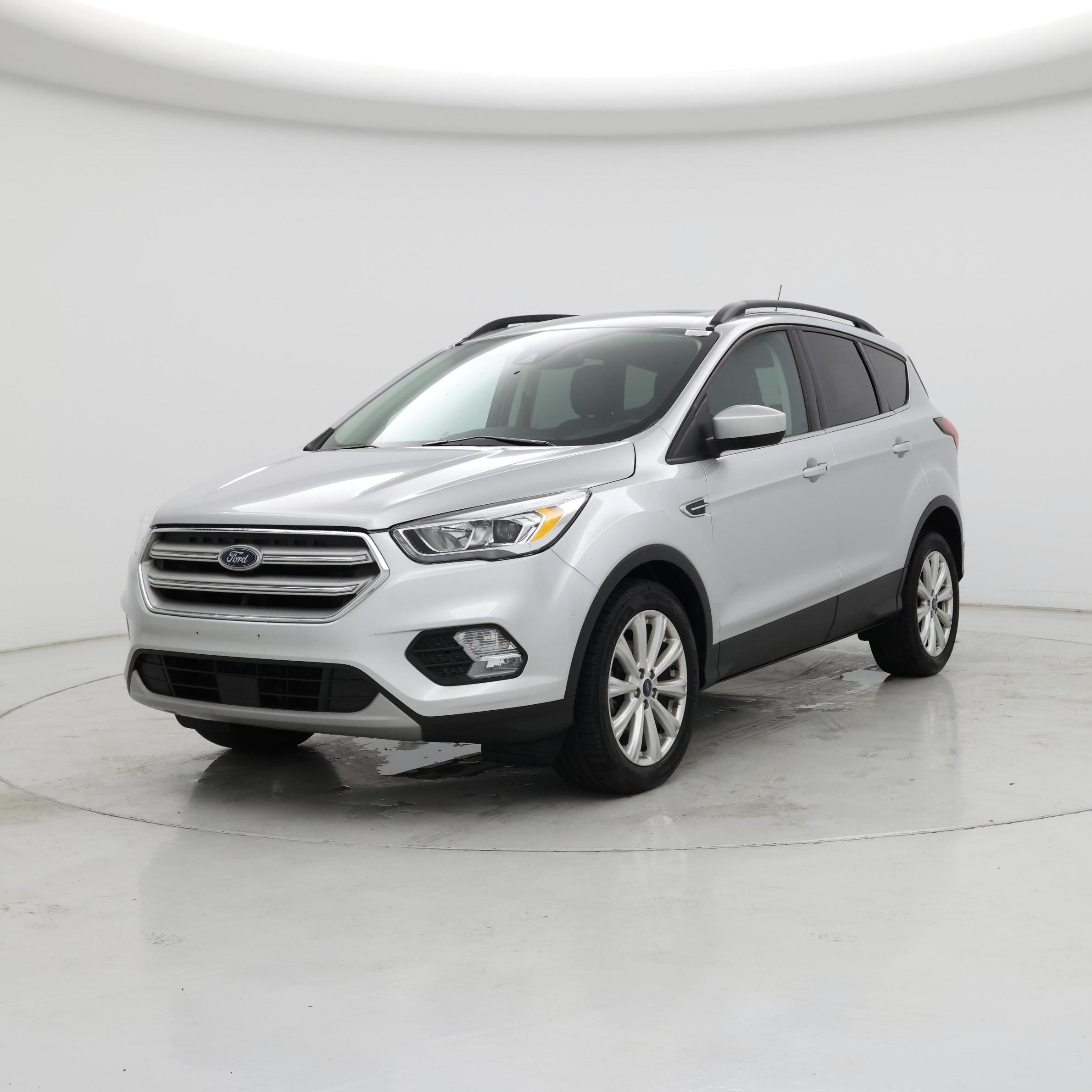 Thumbnail: 2019 Ford Escape - 4