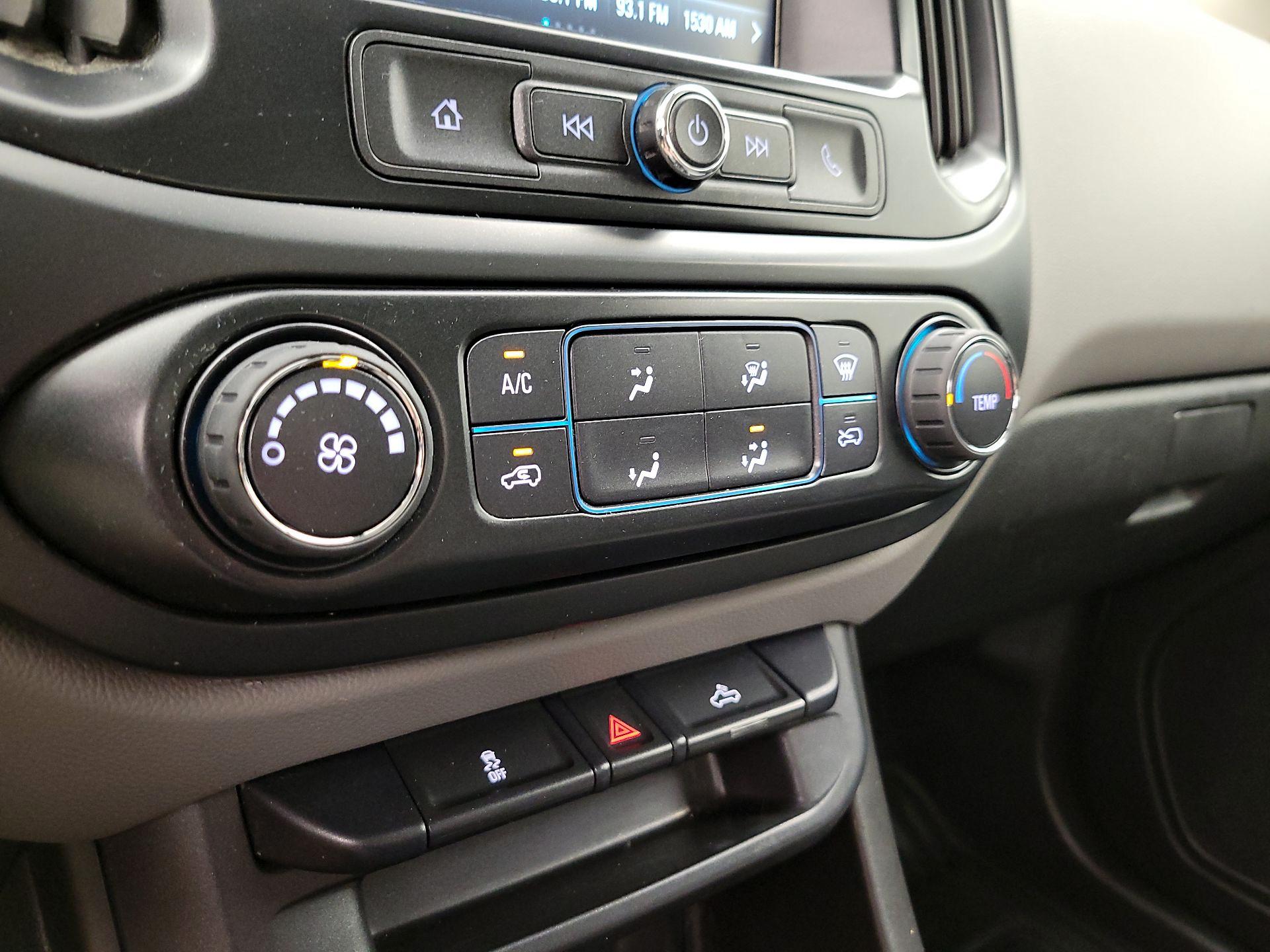 Thumbnail: 2018 Chevrolet Colorado - 16