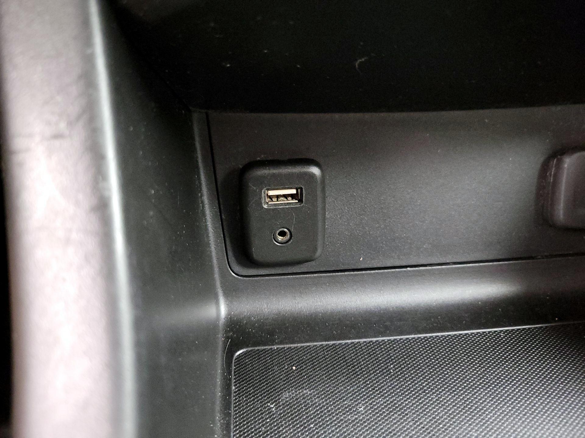 Thumbnail: 2018 Chevrolet Colorado - 18