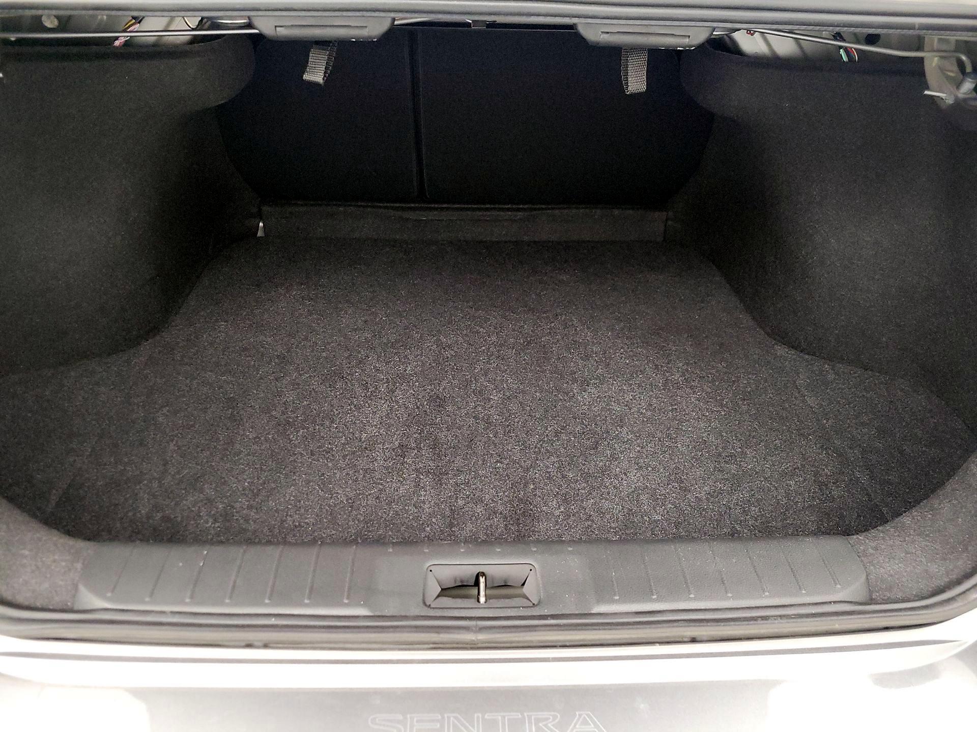 Thumbnail: 2023 Nissan Sentra - 20