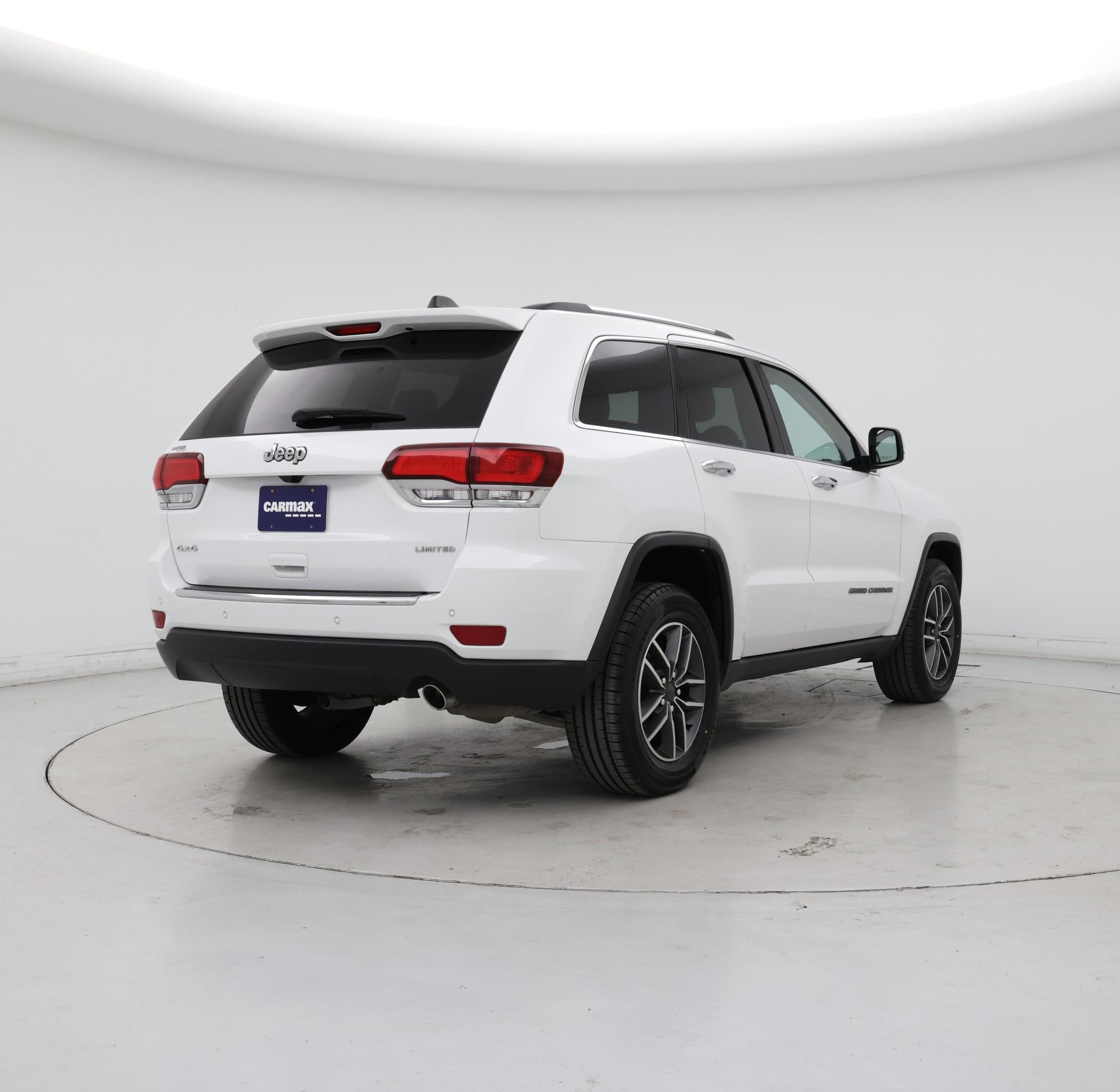 Thumbnail: 2020 Jeep Grand Cherokee - 8