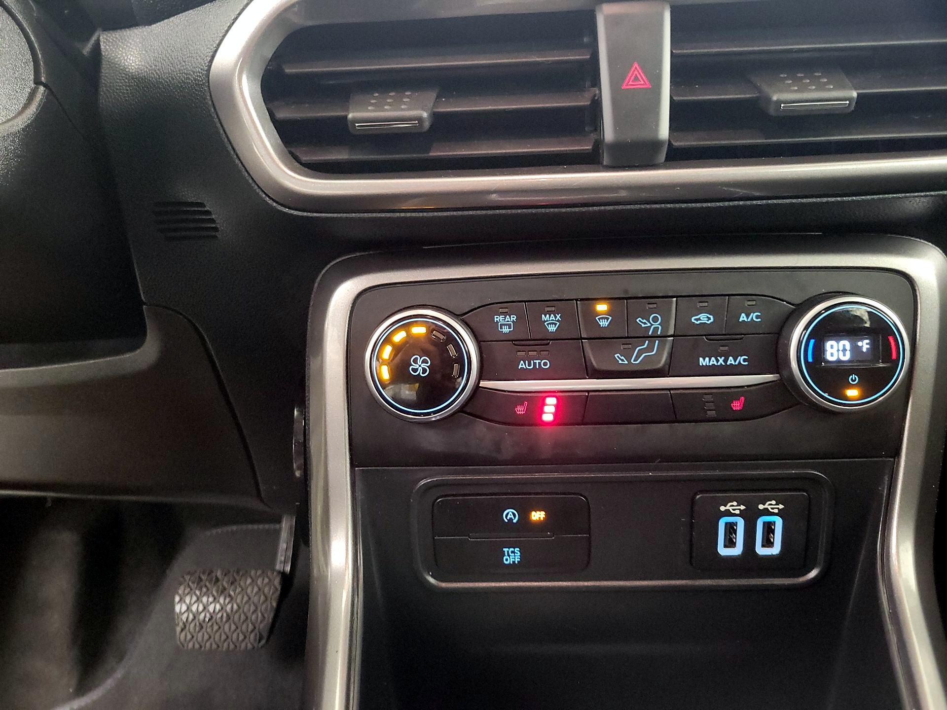 Thumbnail: 2021 Ford EcoSport - 17