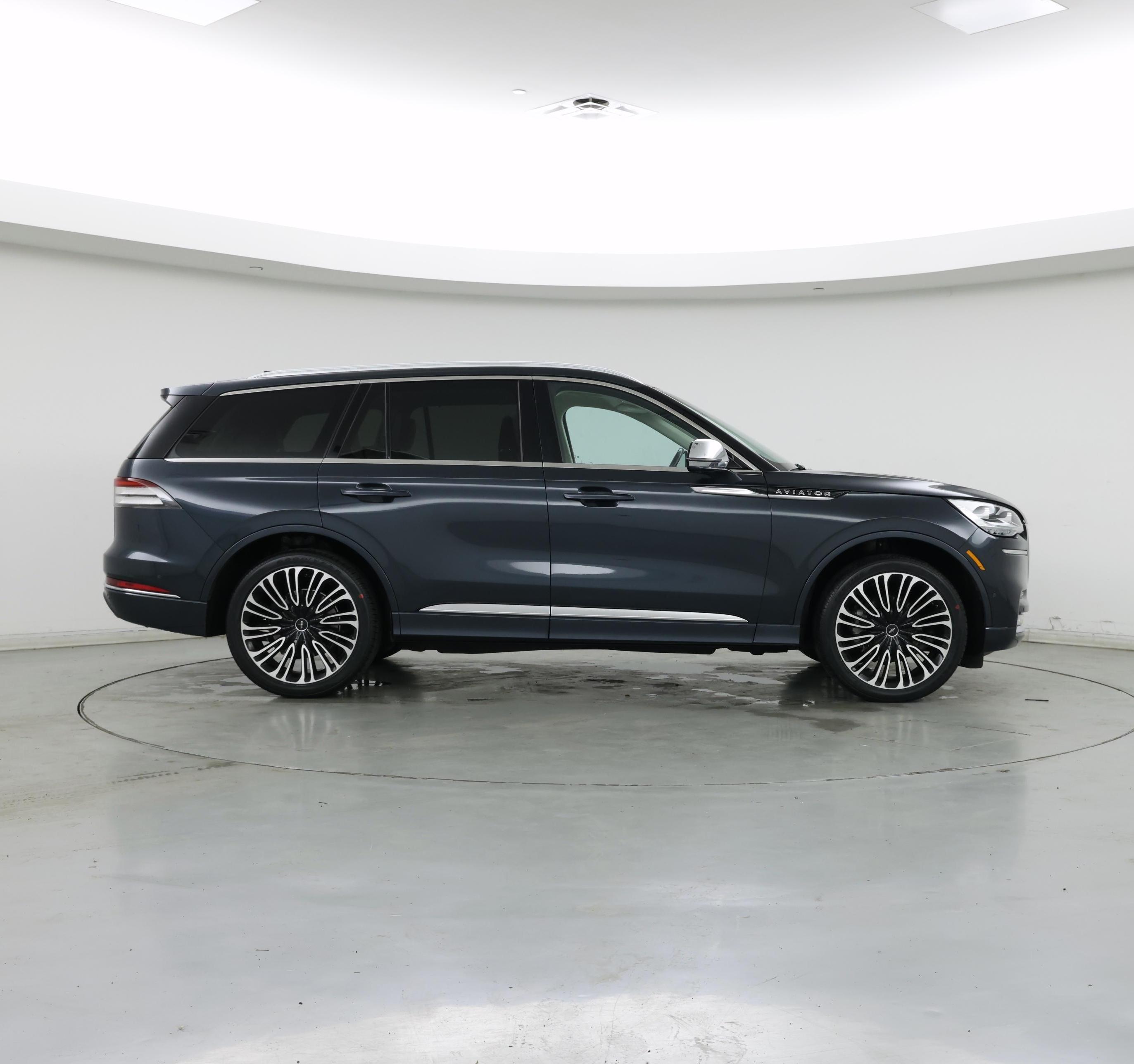 Thumbnail: 2020 Lincoln Aviator - 7
