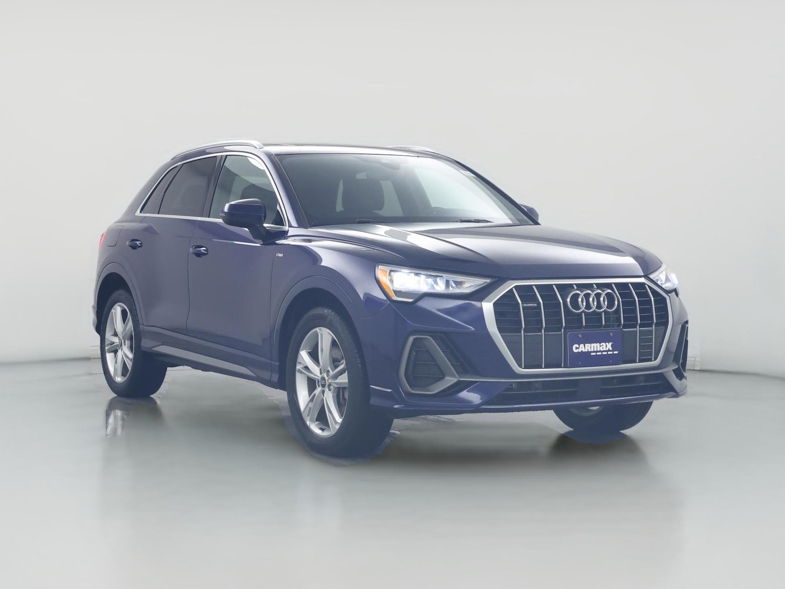 2022 Audi Q3