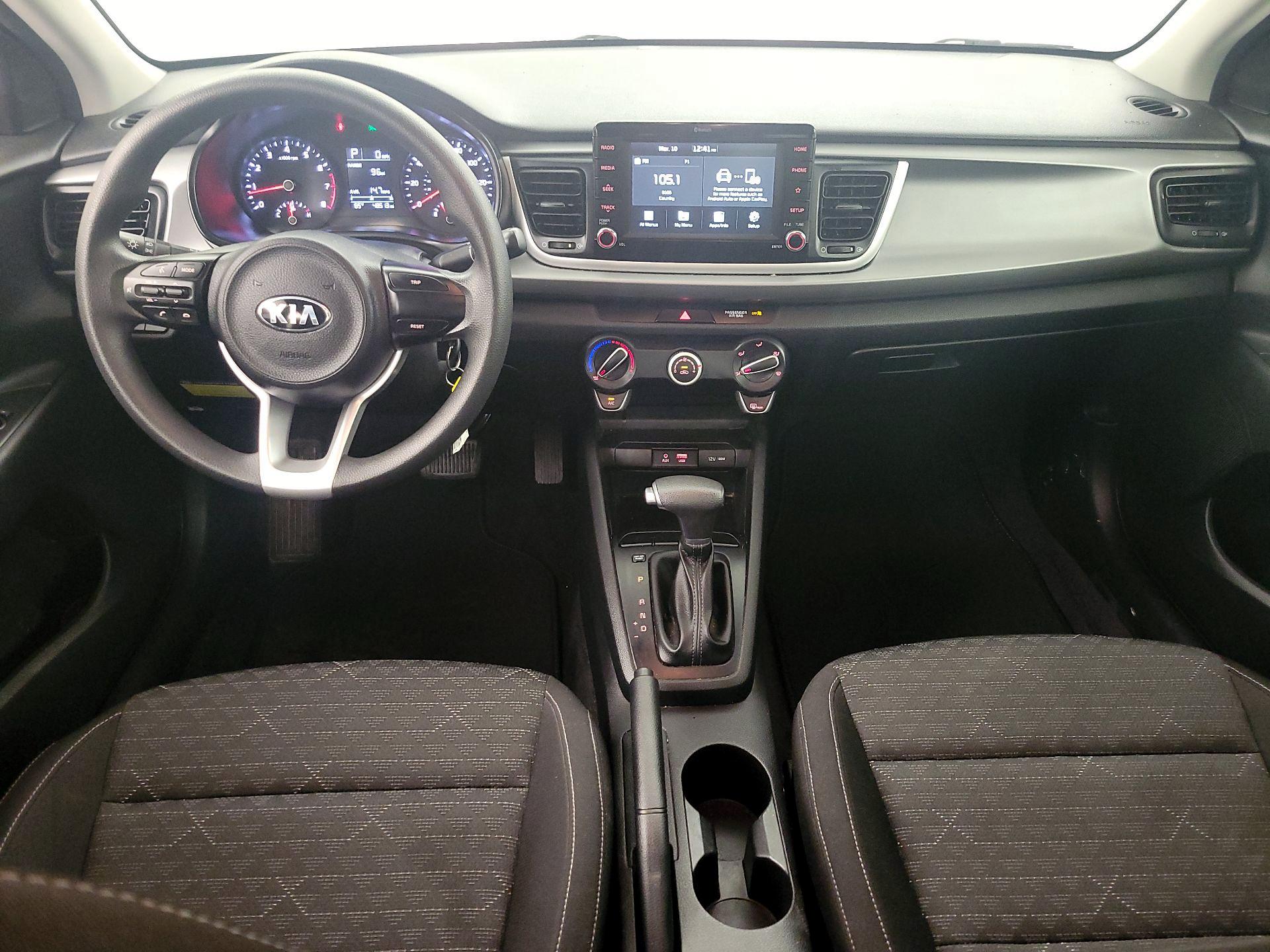 Thumbnail: 2020 Kia Rio - 9