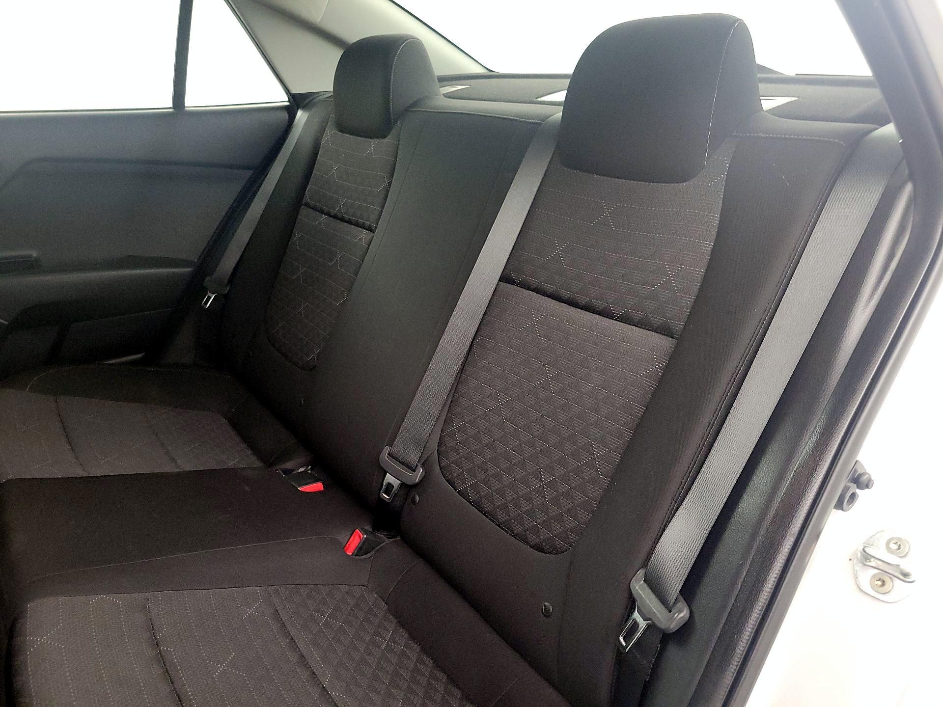 Thumbnail: 2020 Kia Rio - 19