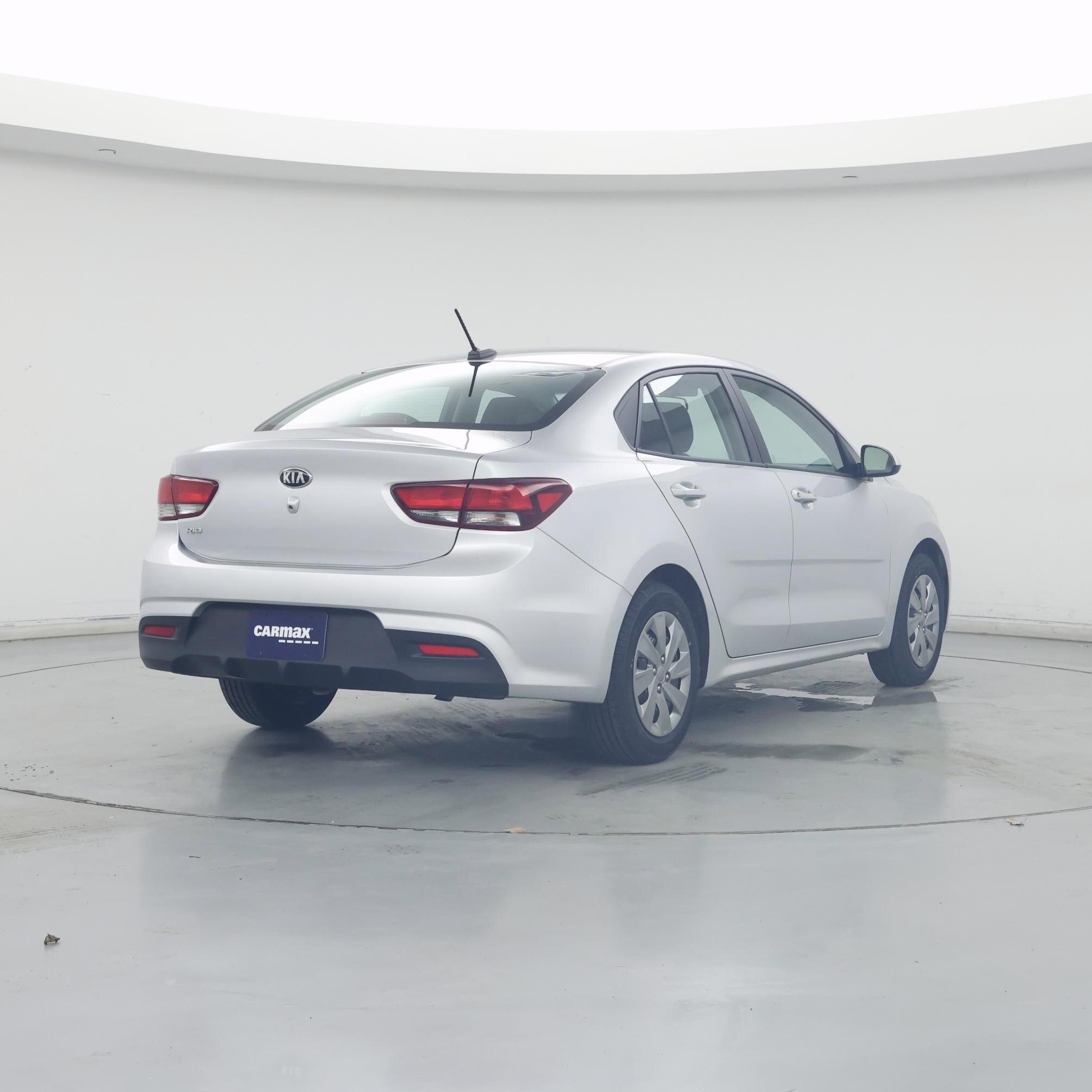 Thumbnail: 2020 Kia Rio - 8