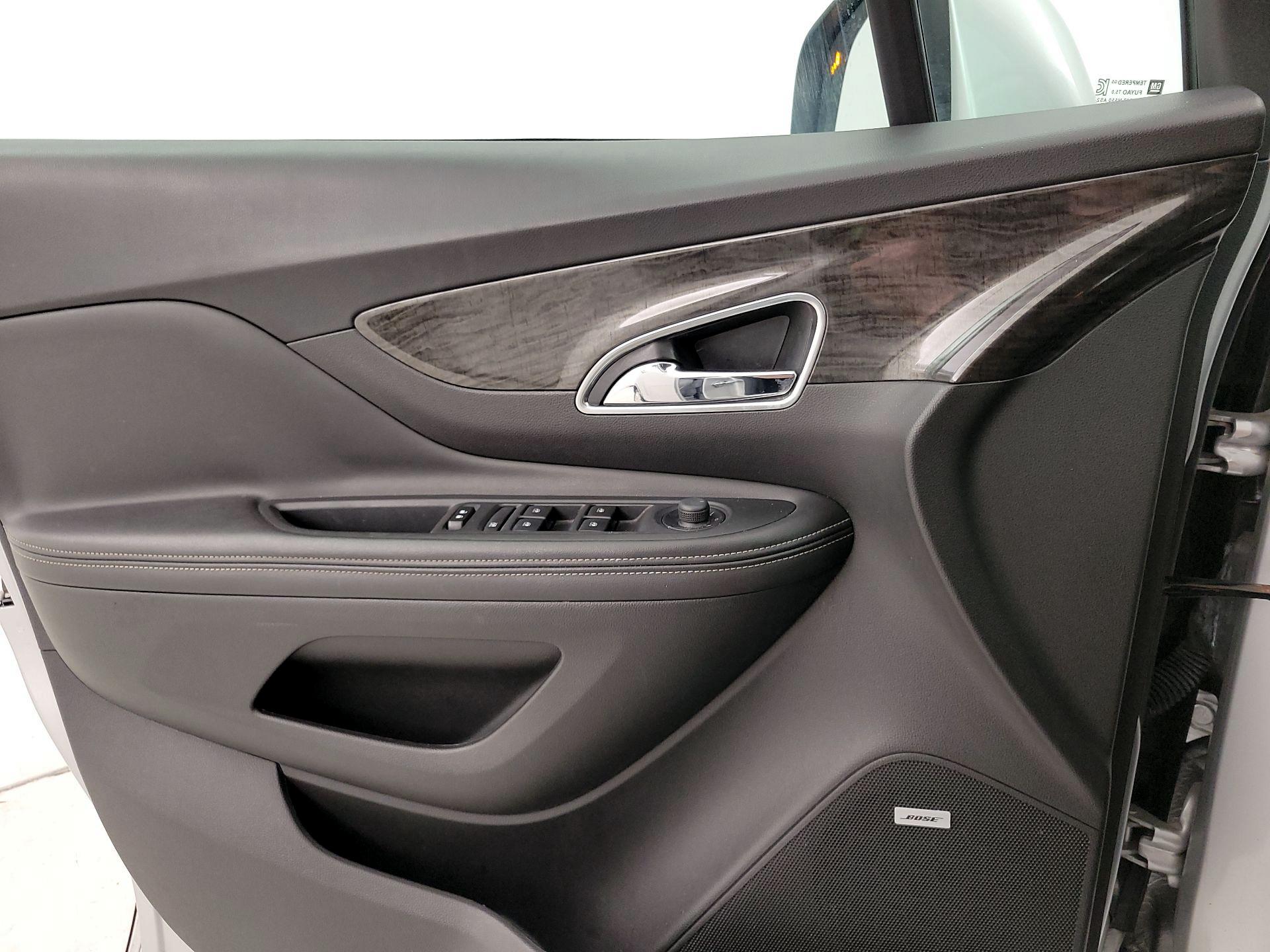 Thumbnail: 2015 Buick Encore - 12