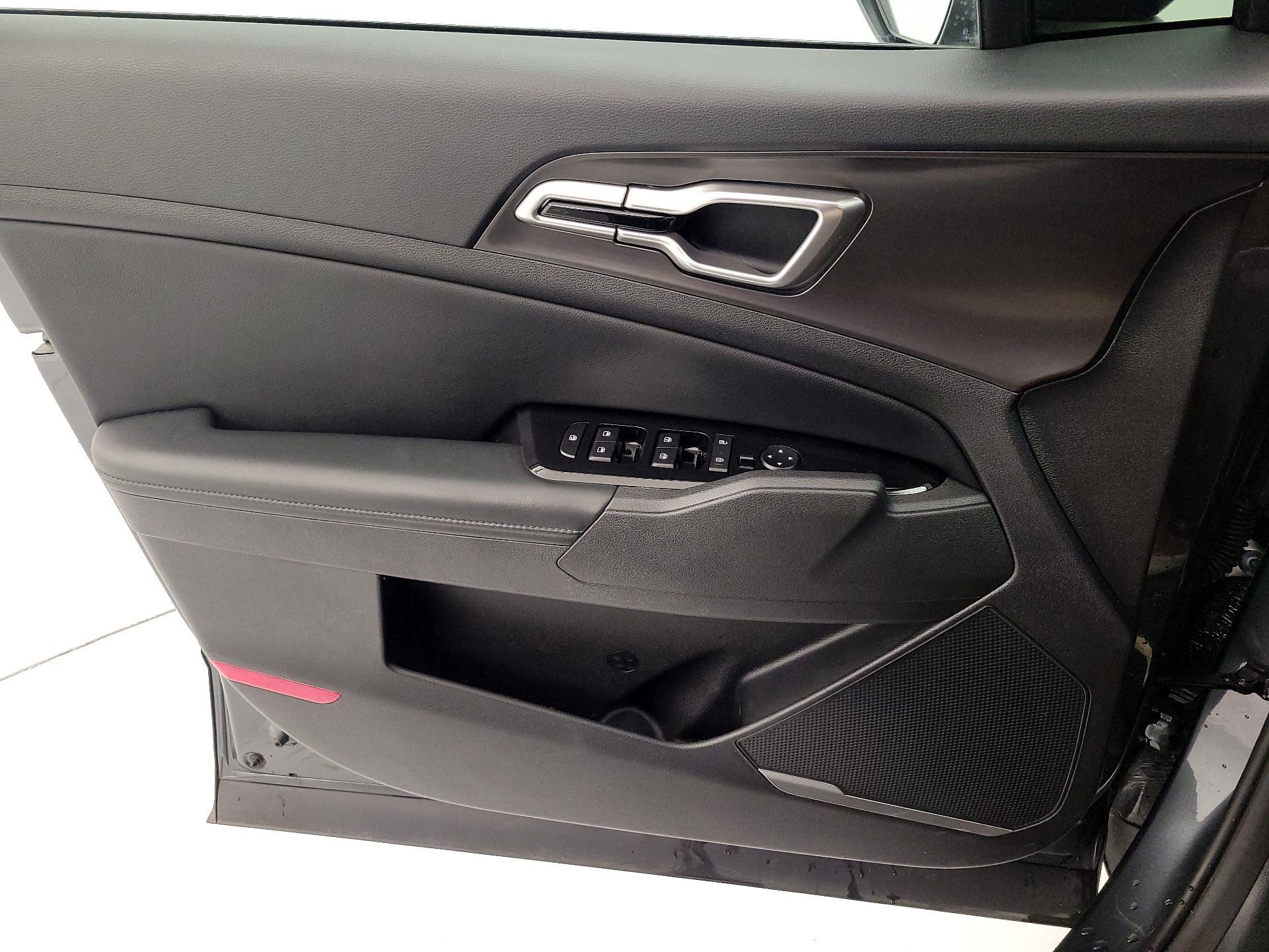 Thumbnail: 2024 Kia Sportage - 12