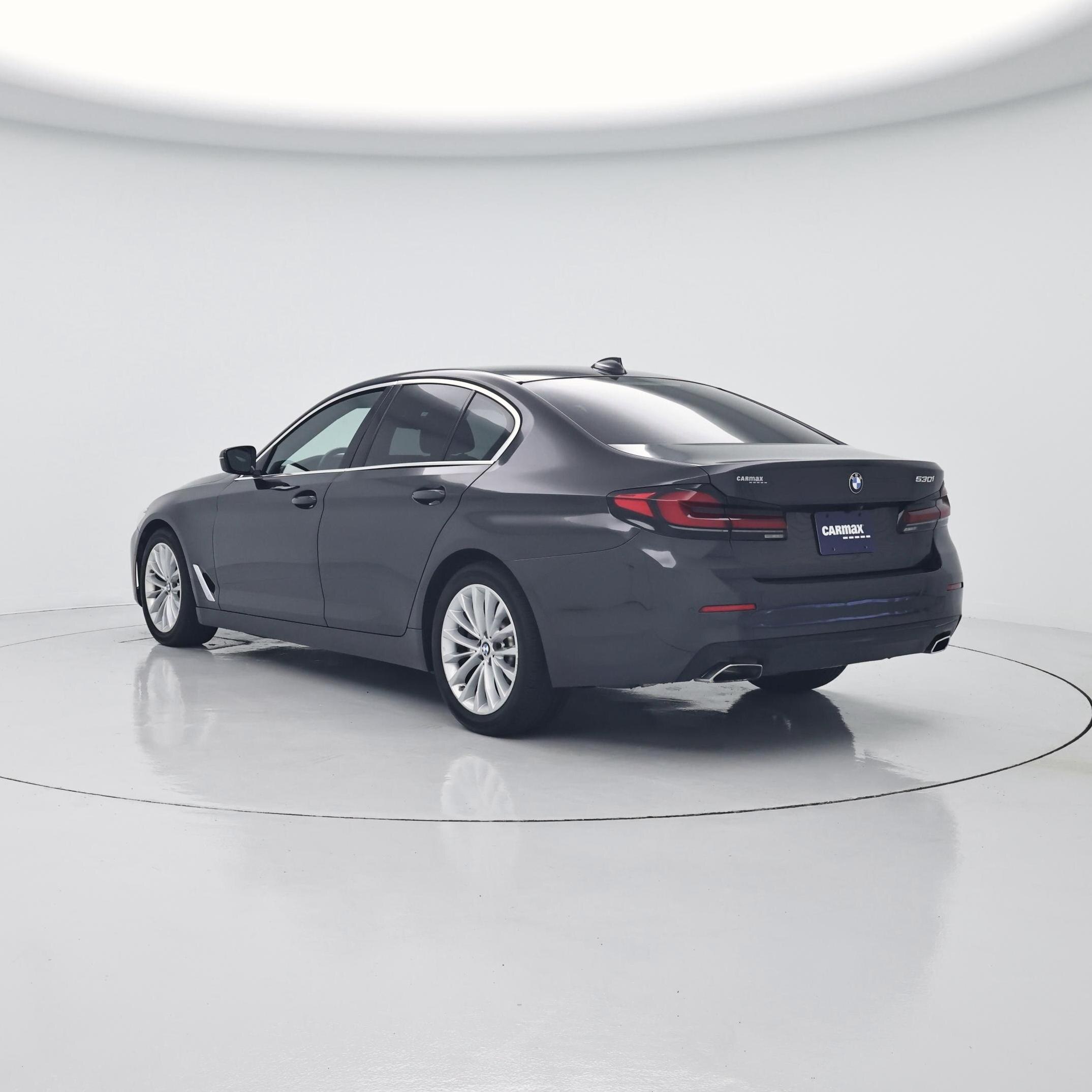 Thumbnail: 2021 BMW 5 Series - 2
