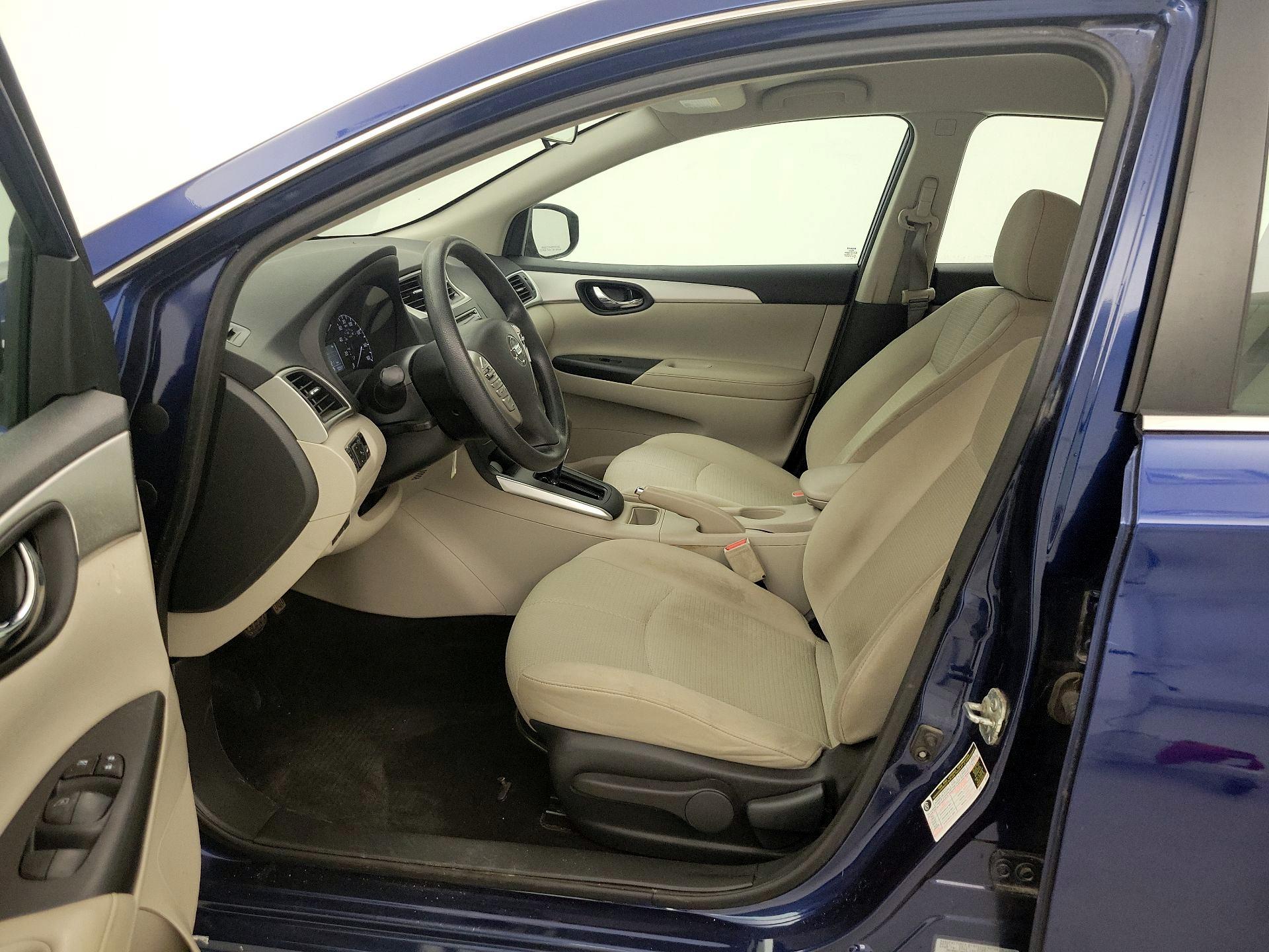 Thumbnail: 2017 Nissan Sentra - 11