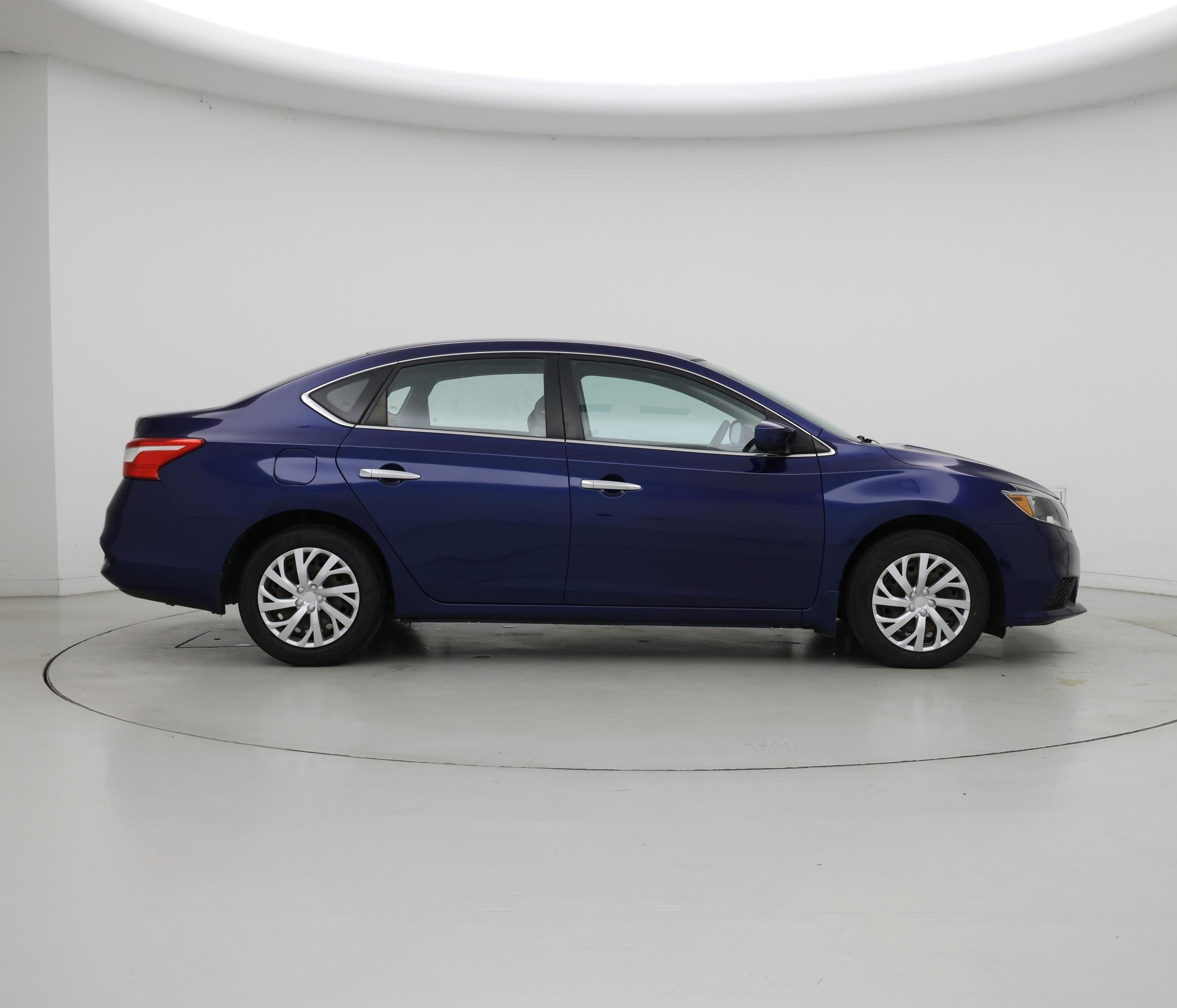 Thumbnail: 2017 Nissan Sentra - 7