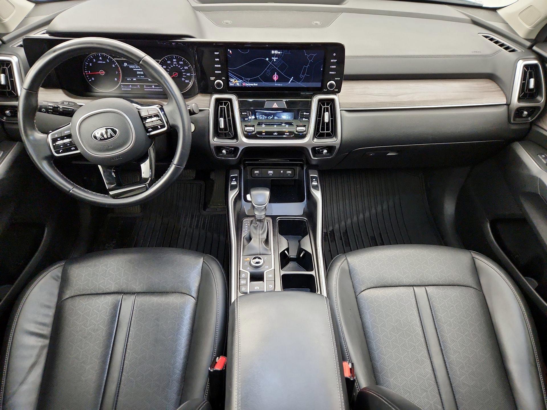 Thumbnail: 2021 Kia Sorento - 9