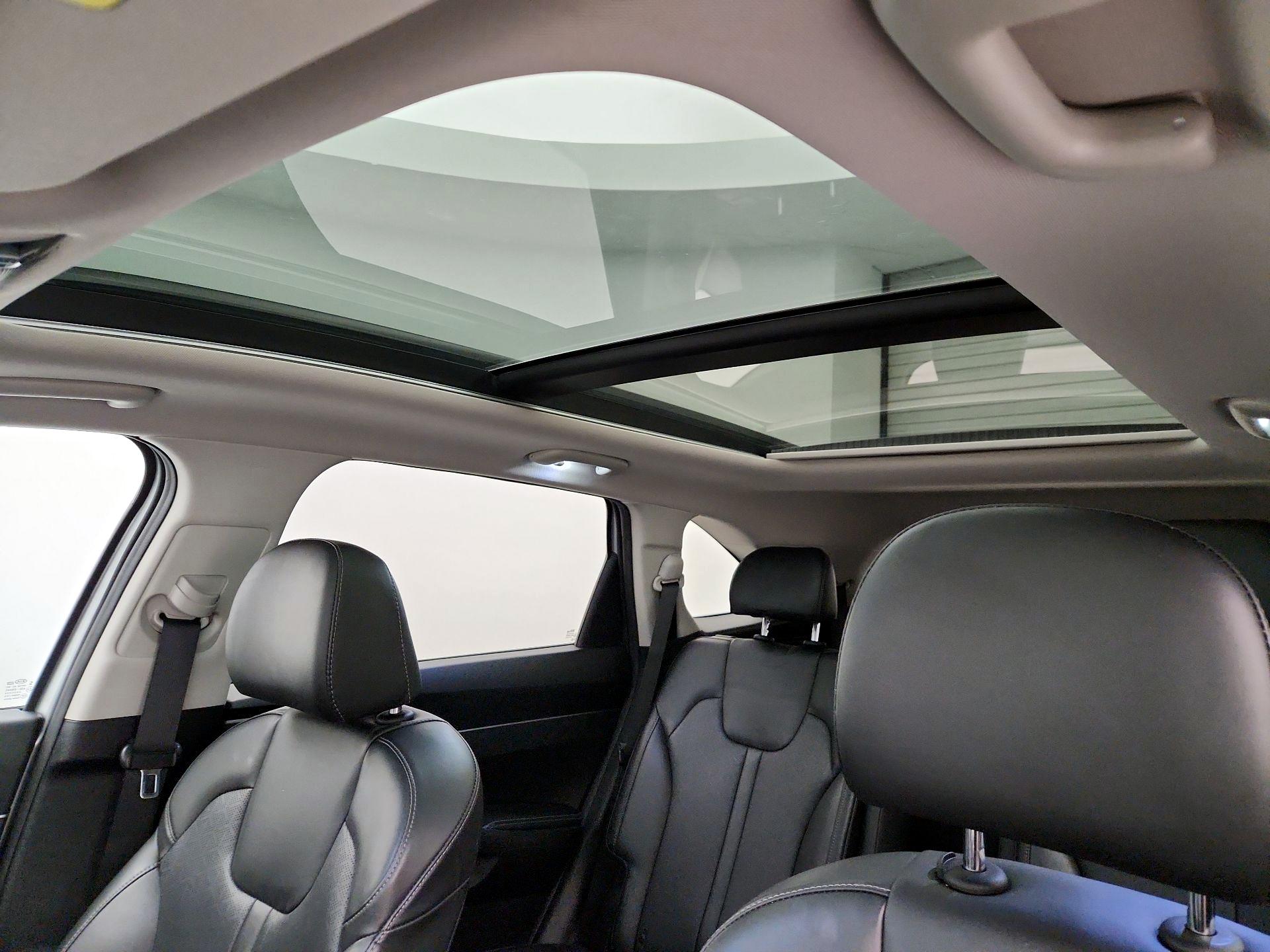 Thumbnail: 2021 Kia Sorento - 20