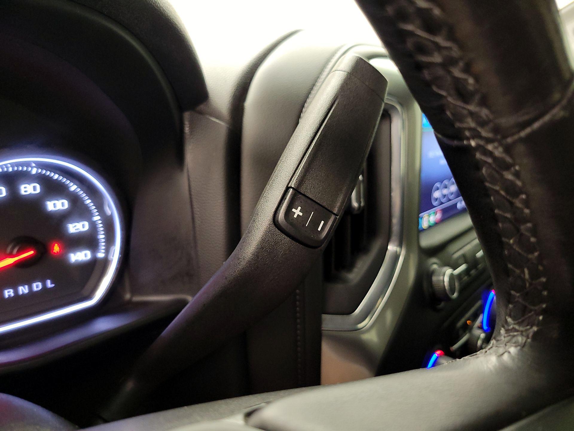 Thumbnail: 2019 Chevrolet Silverado 1500 - 17