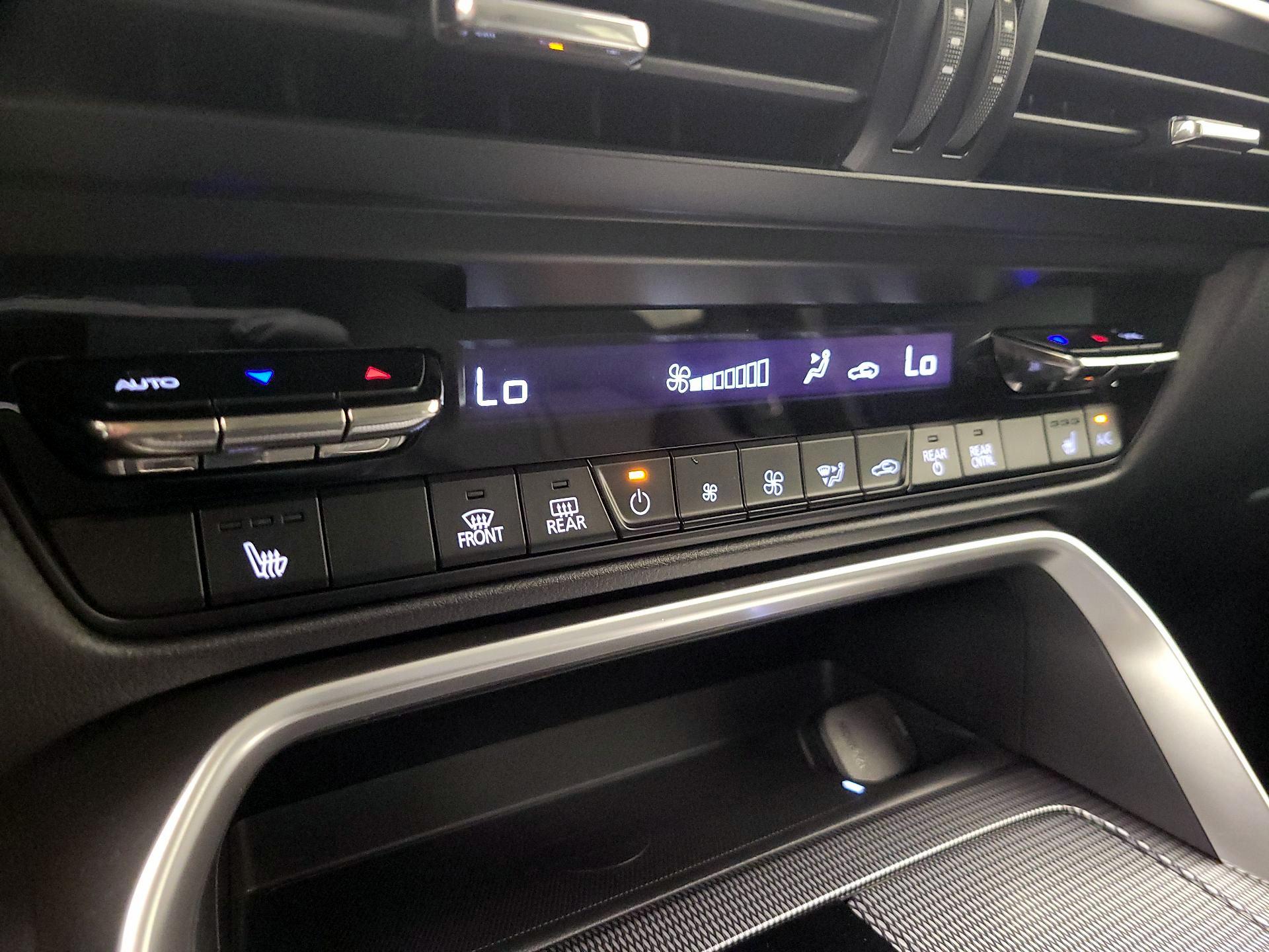 Thumbnail: 2024 Mazda CX-90 - 16