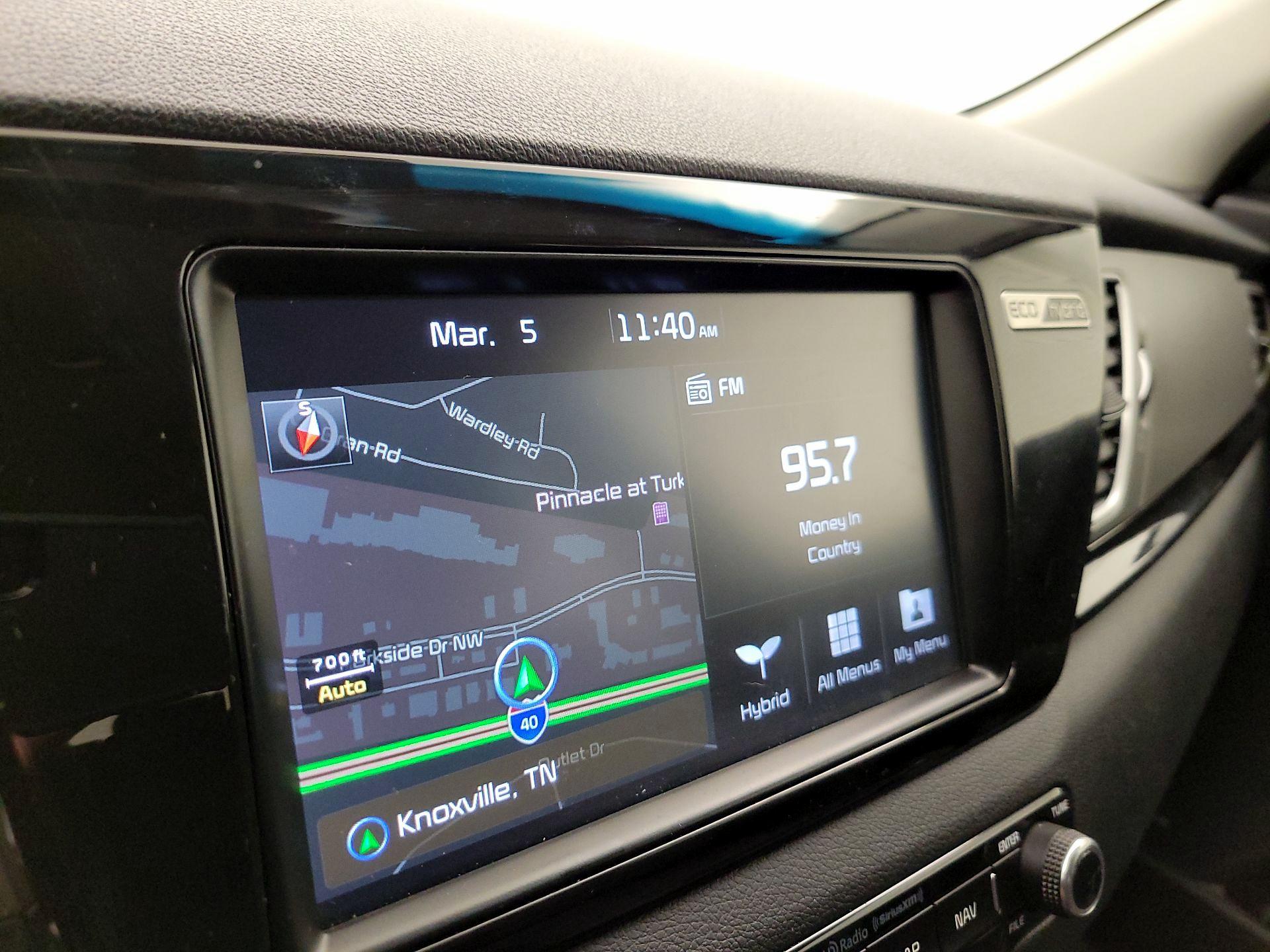 Thumbnail: 2019 Kia Niro - 16