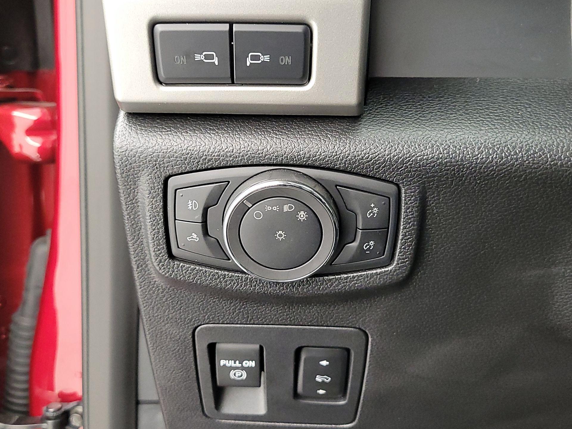 Thumbnail: 2018 Ford F-150 - 13