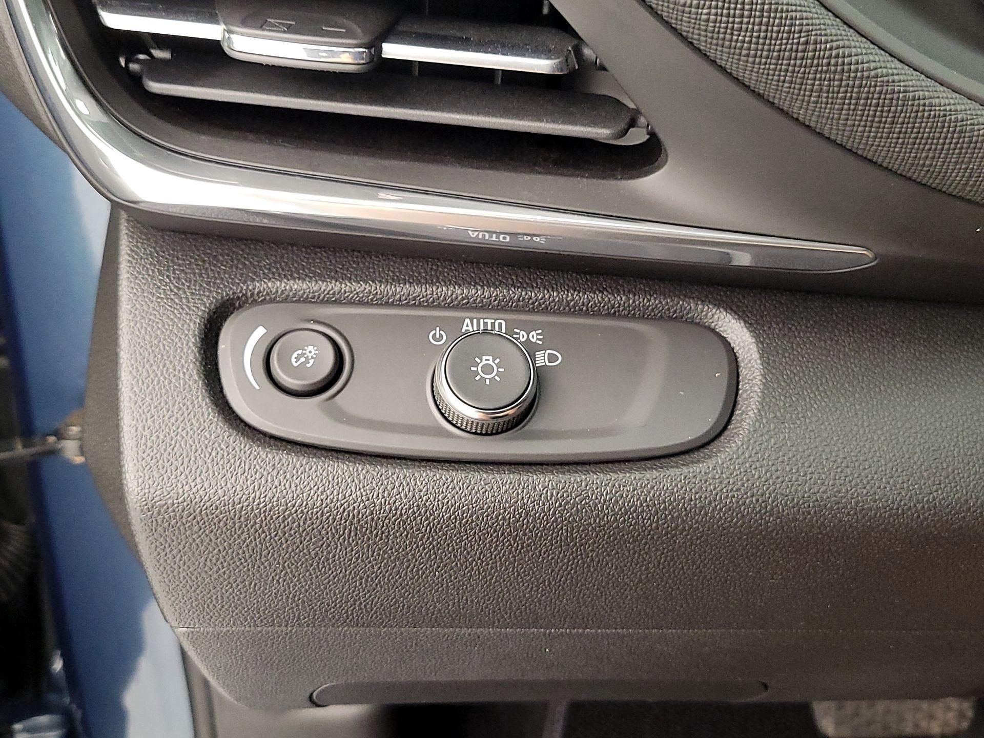 Thumbnail: 2024 Buick Envista - 13