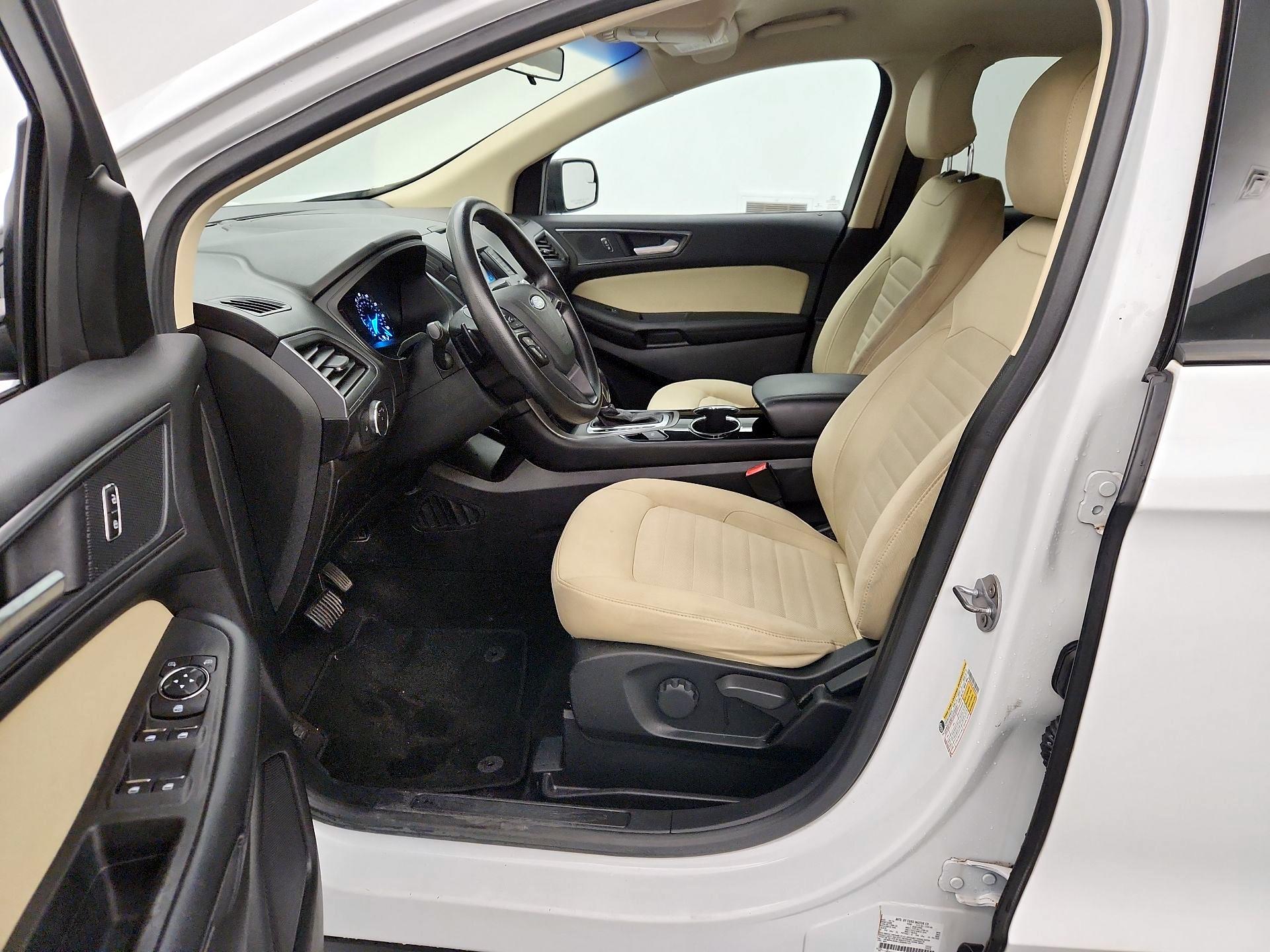 Thumbnail: 2018 Ford Edge - 11