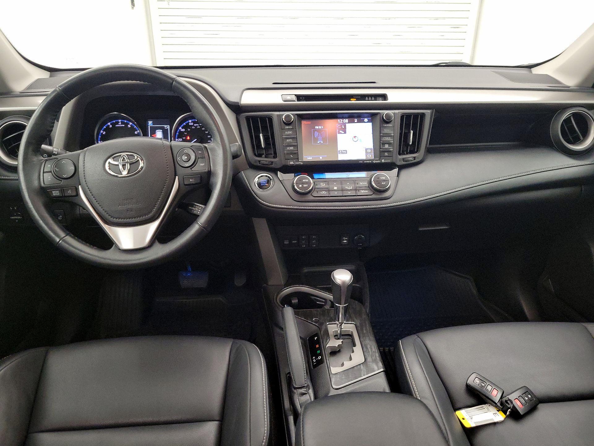 Thumbnail: 2018 Toyota RAV4 - 9