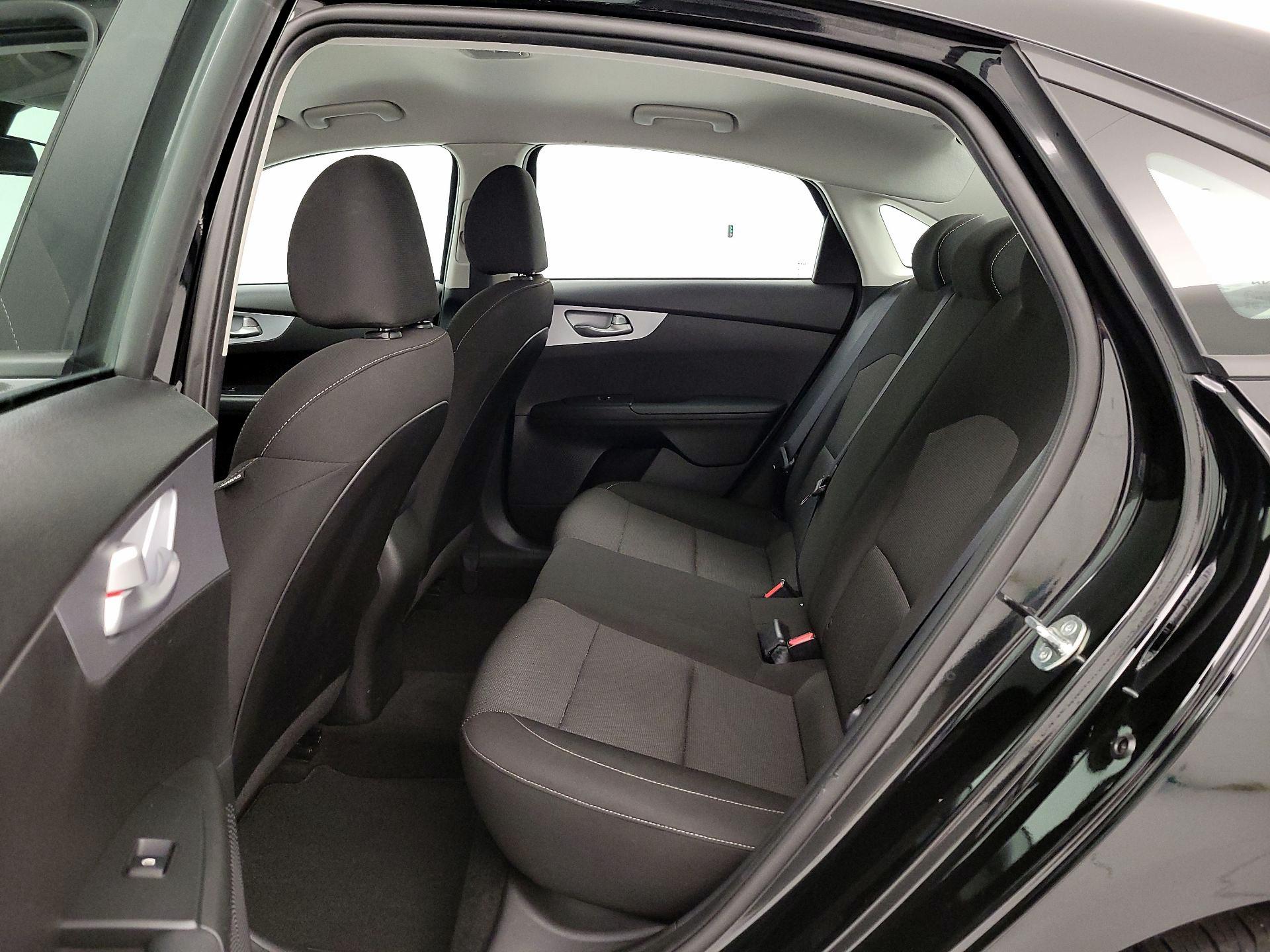 Thumbnail: 2023 Kia Forte - 19