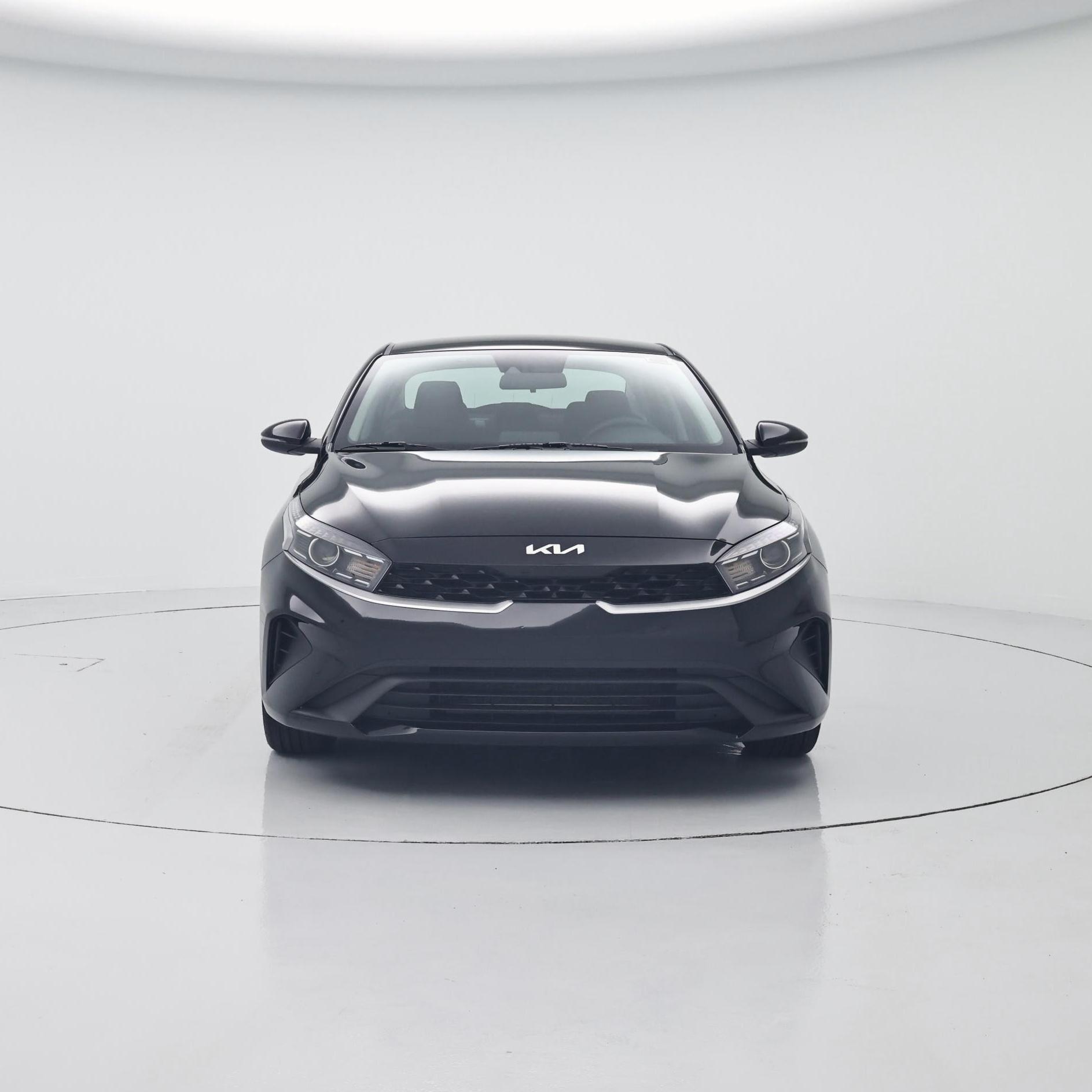Thumbnail: 2023 Kia Forte - 5
