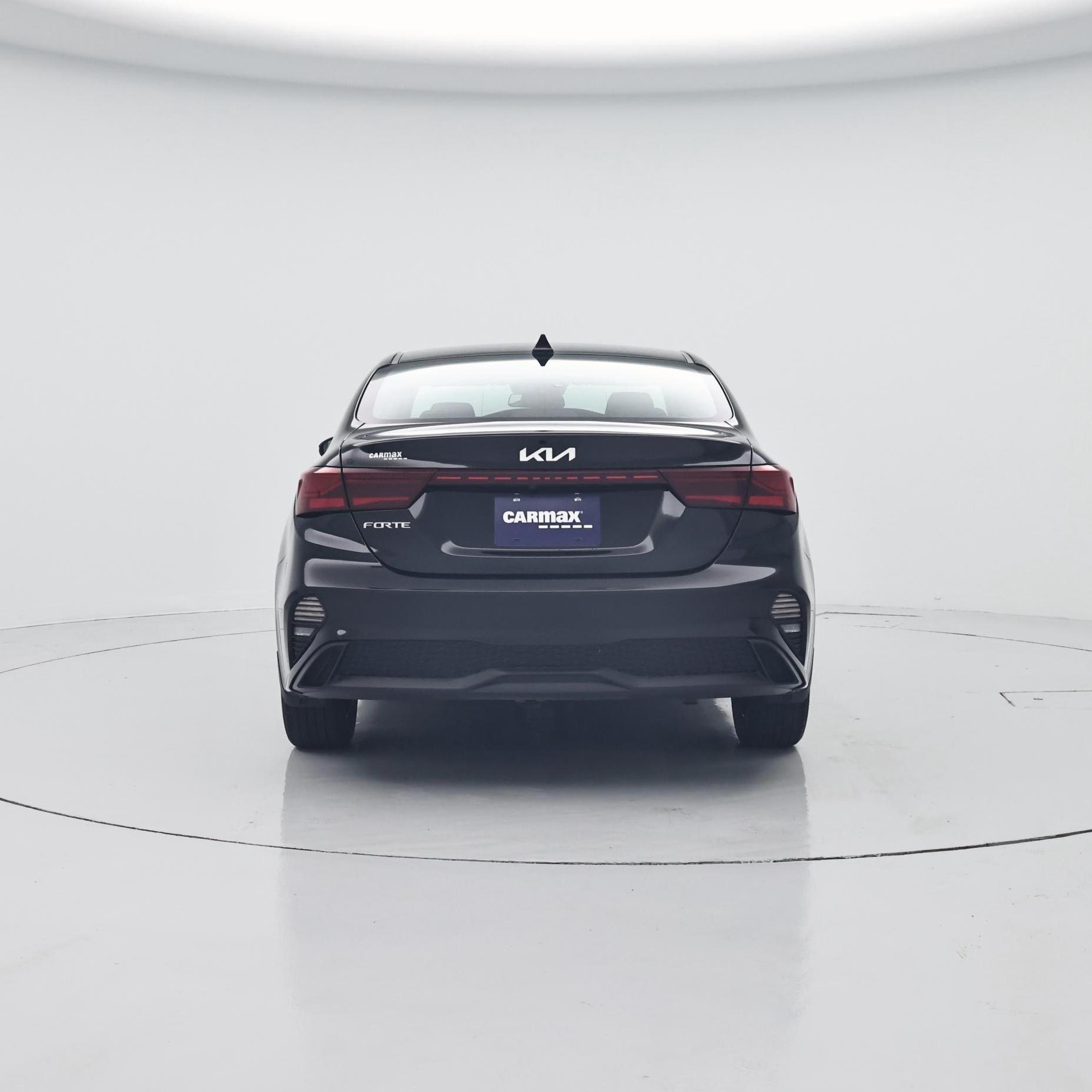 Thumbnail: 2023 Kia Forte - 6