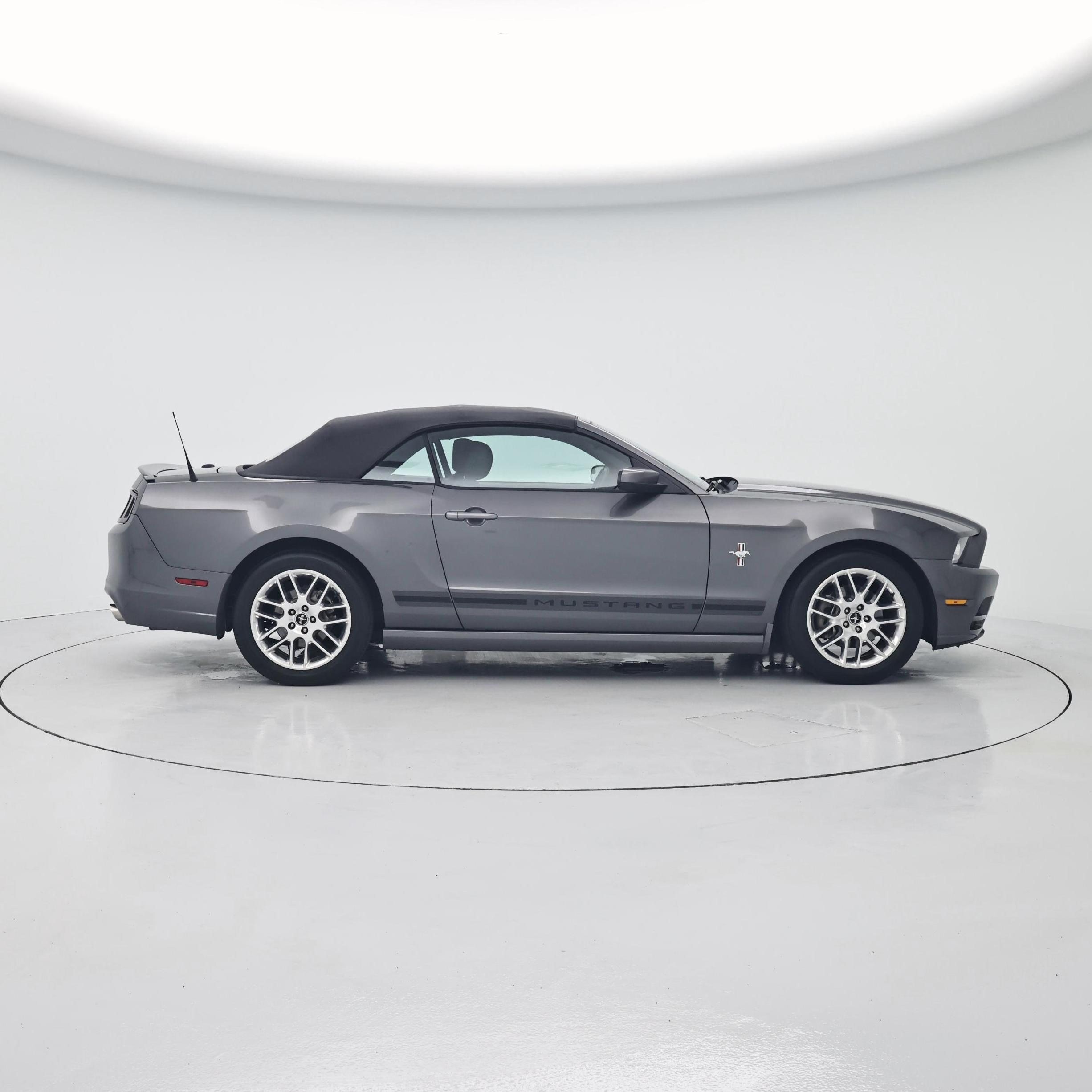 Thumbnail: 2014 Ford Mustang - 7