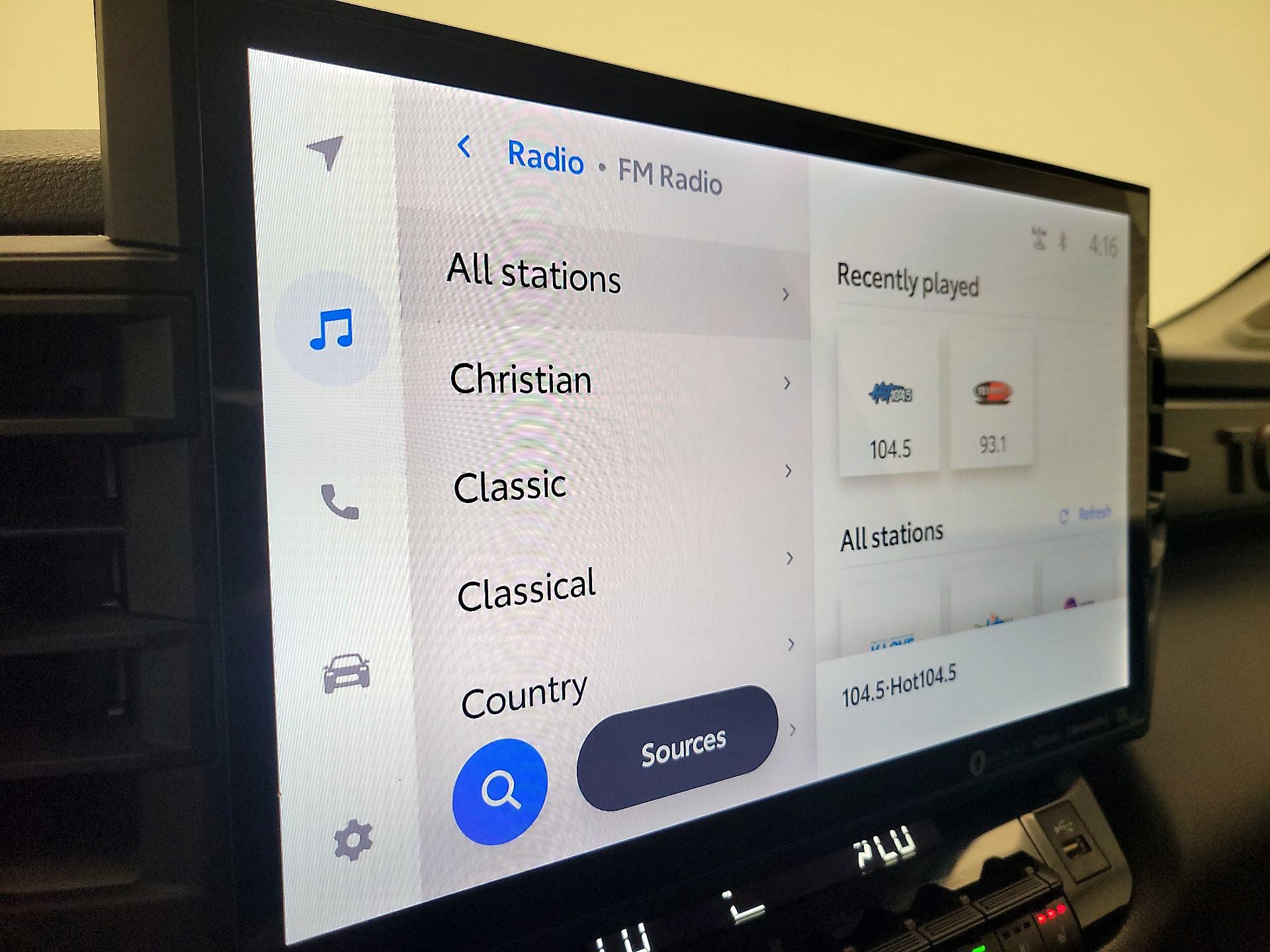 Thumbnail: 2023 Toyota Tundra - 15