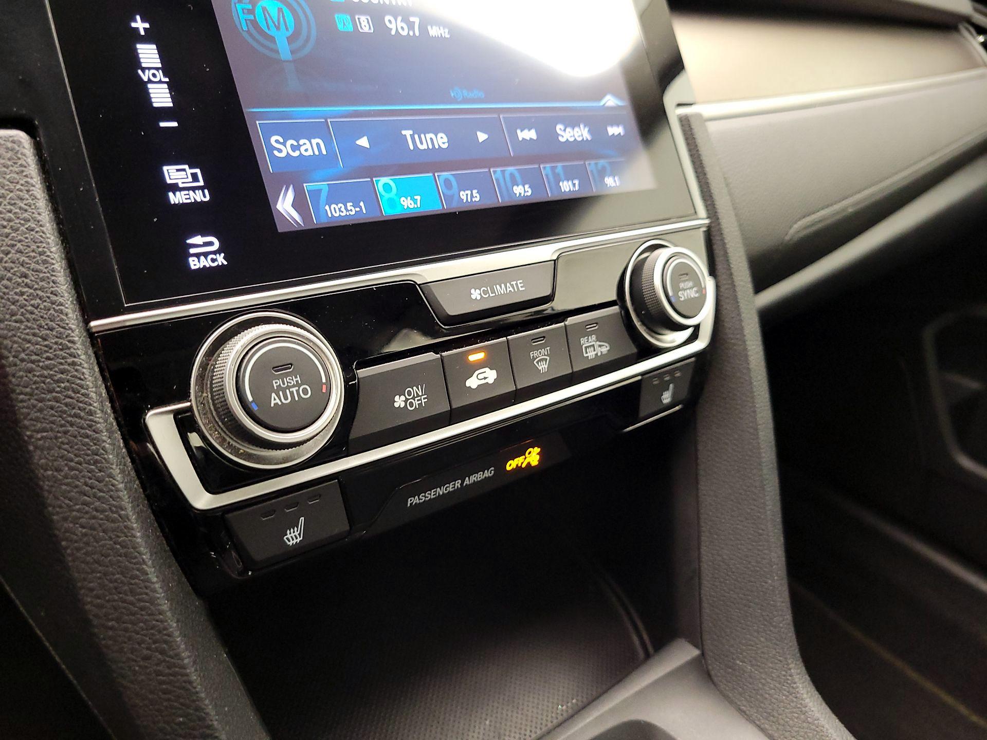 Thumbnail: 2016 Honda Civic - 16