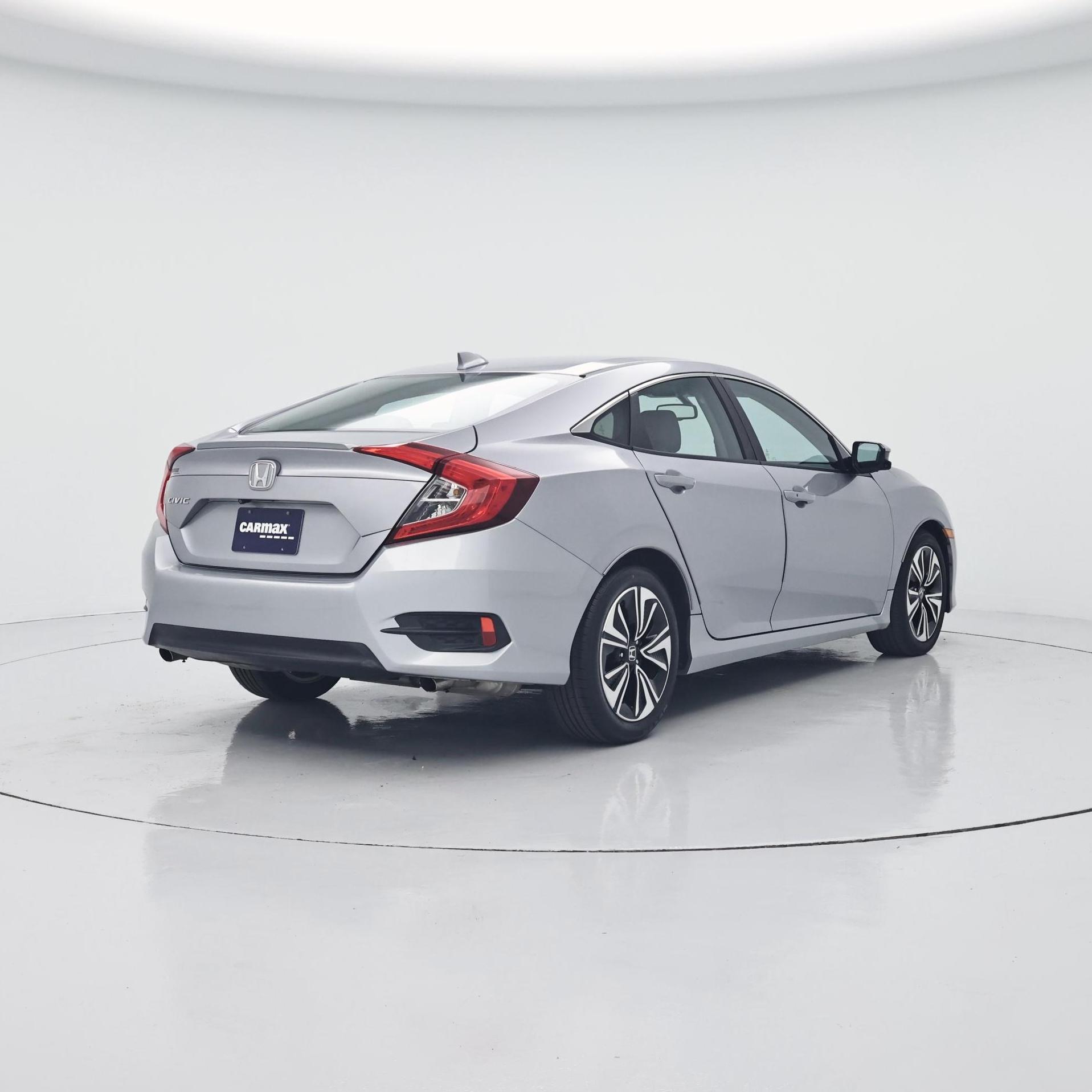 Thumbnail: 2016 Honda Civic - 8