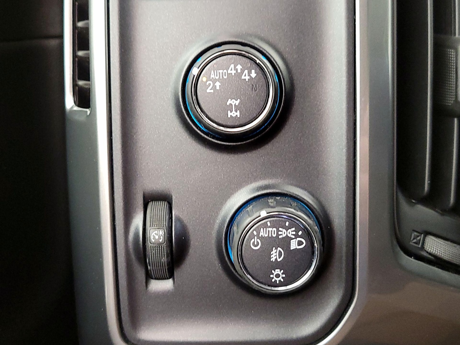 2017 Chevrolet Silverado 1500 LT - Photo 14