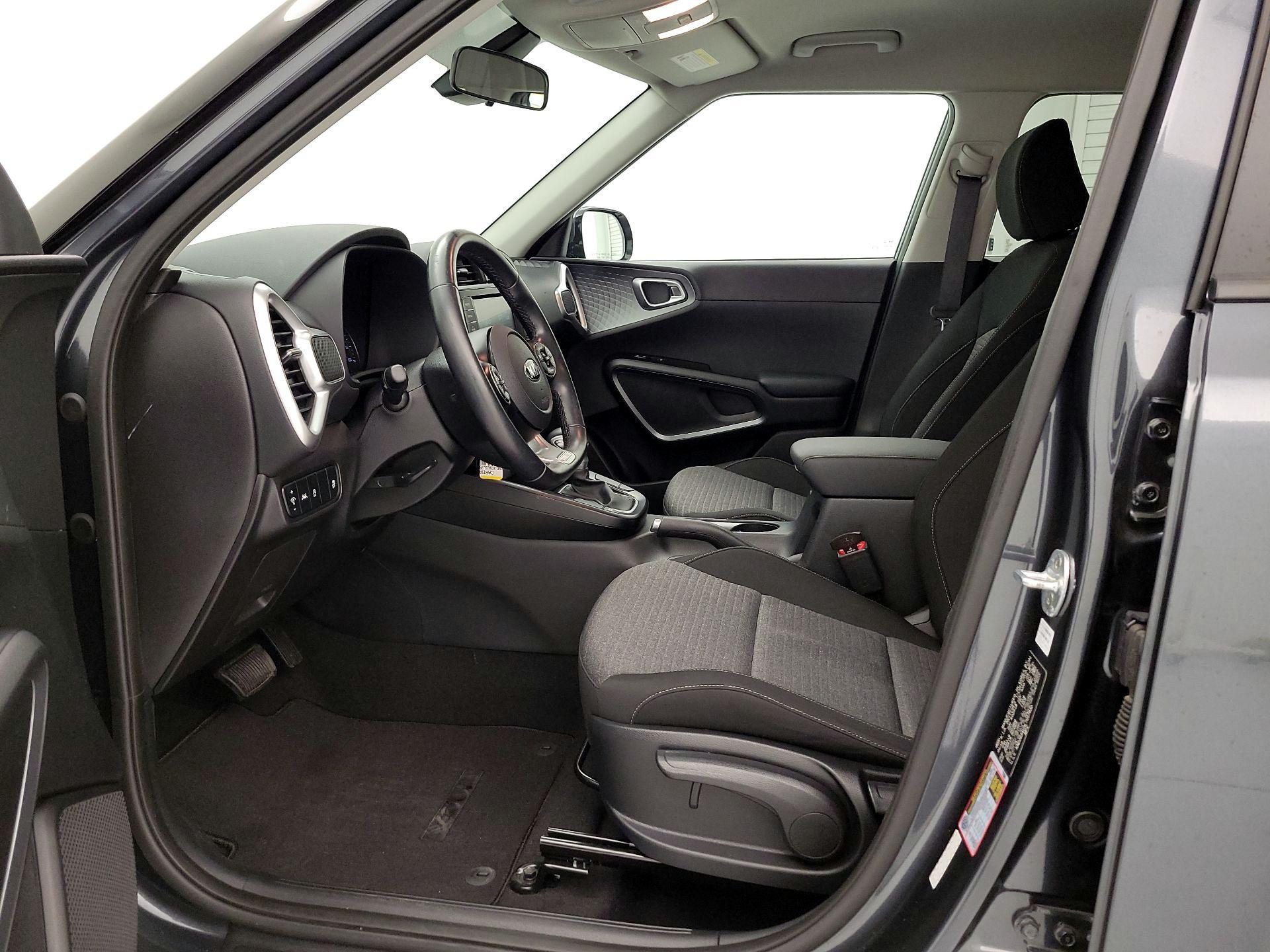 Thumbnail: 2020 Kia Soul - 11