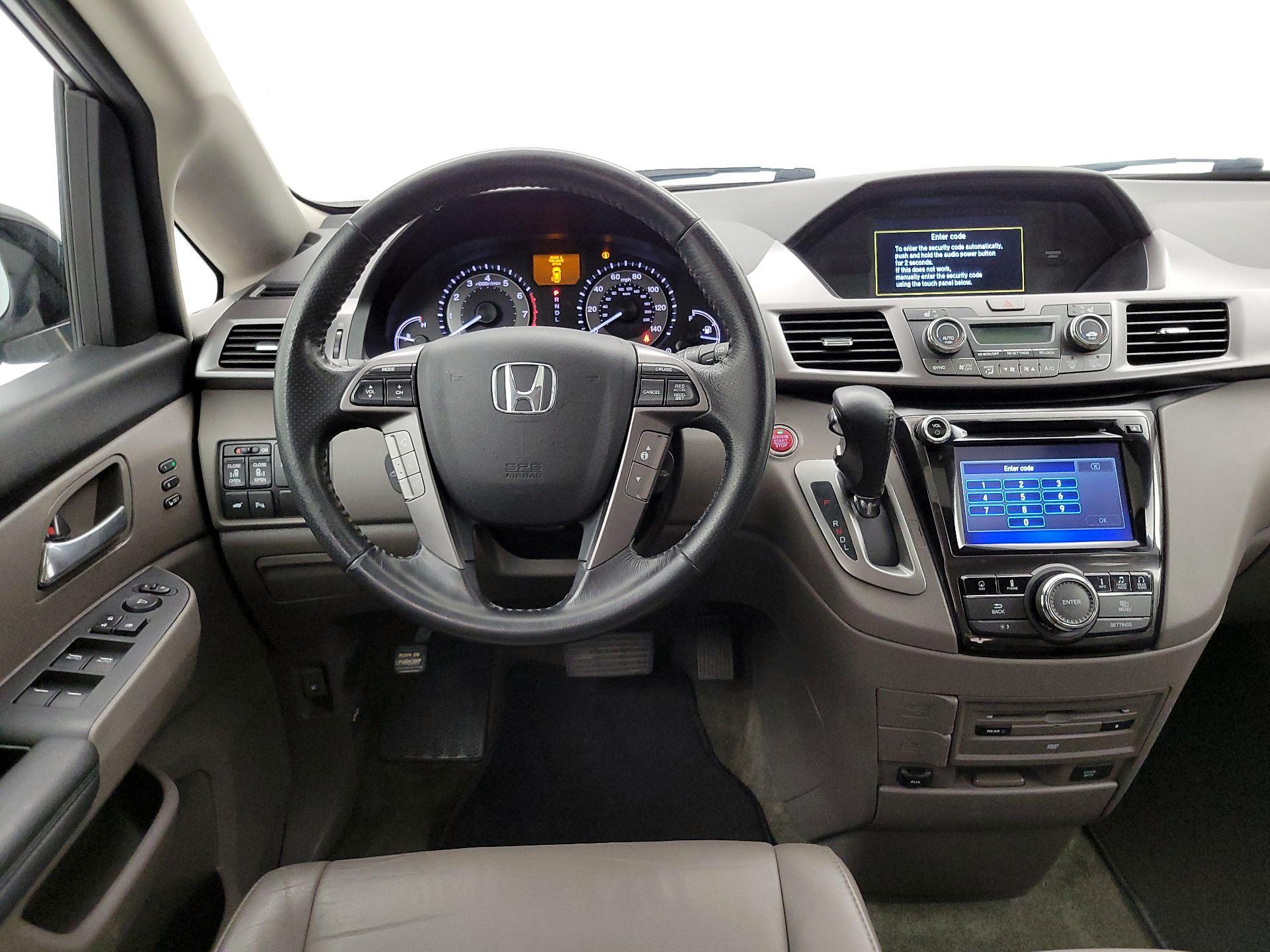 Thumbnail: 2014 Honda Odyssey - 10