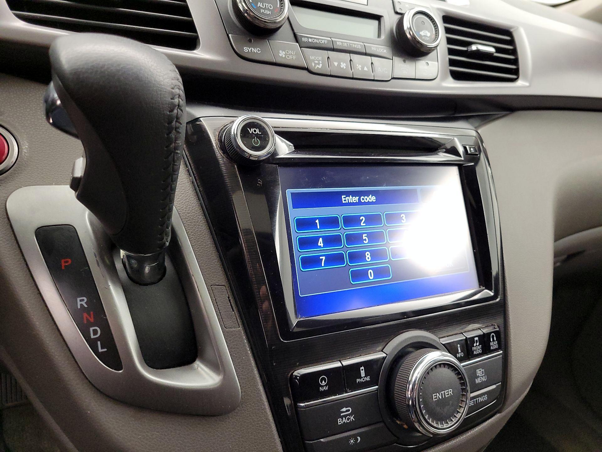 Thumbnail: 2014 Honda Odyssey - 15