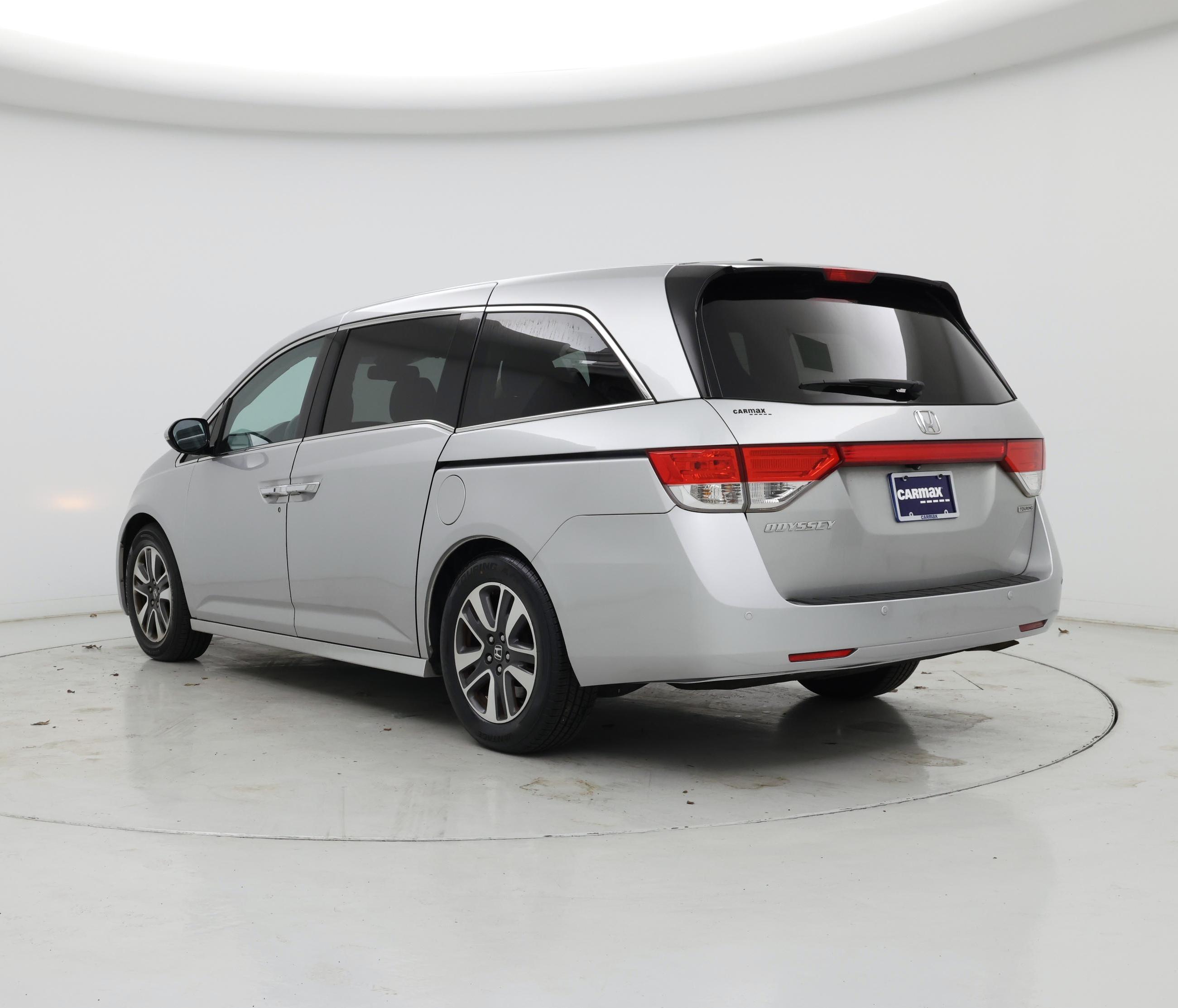 Thumbnail: 2014 Honda Odyssey - 2