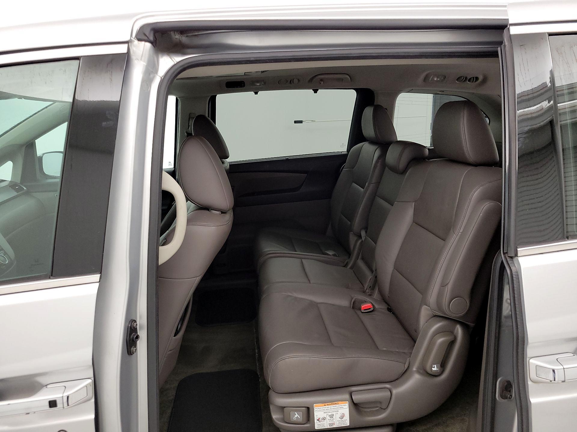 Thumbnail: 2014 Honda Odyssey - 20