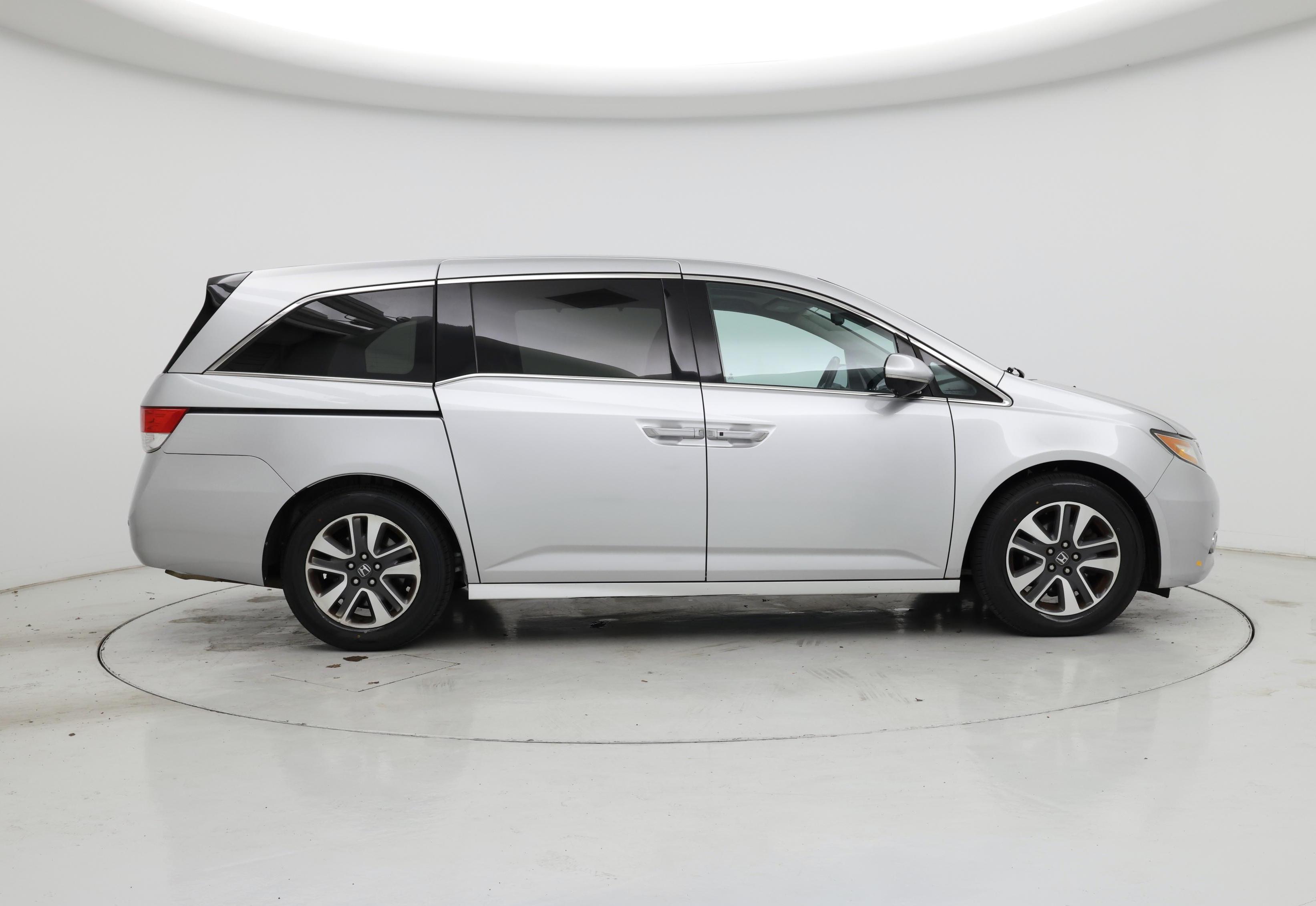 Thumbnail: 2014 Honda Odyssey - 7