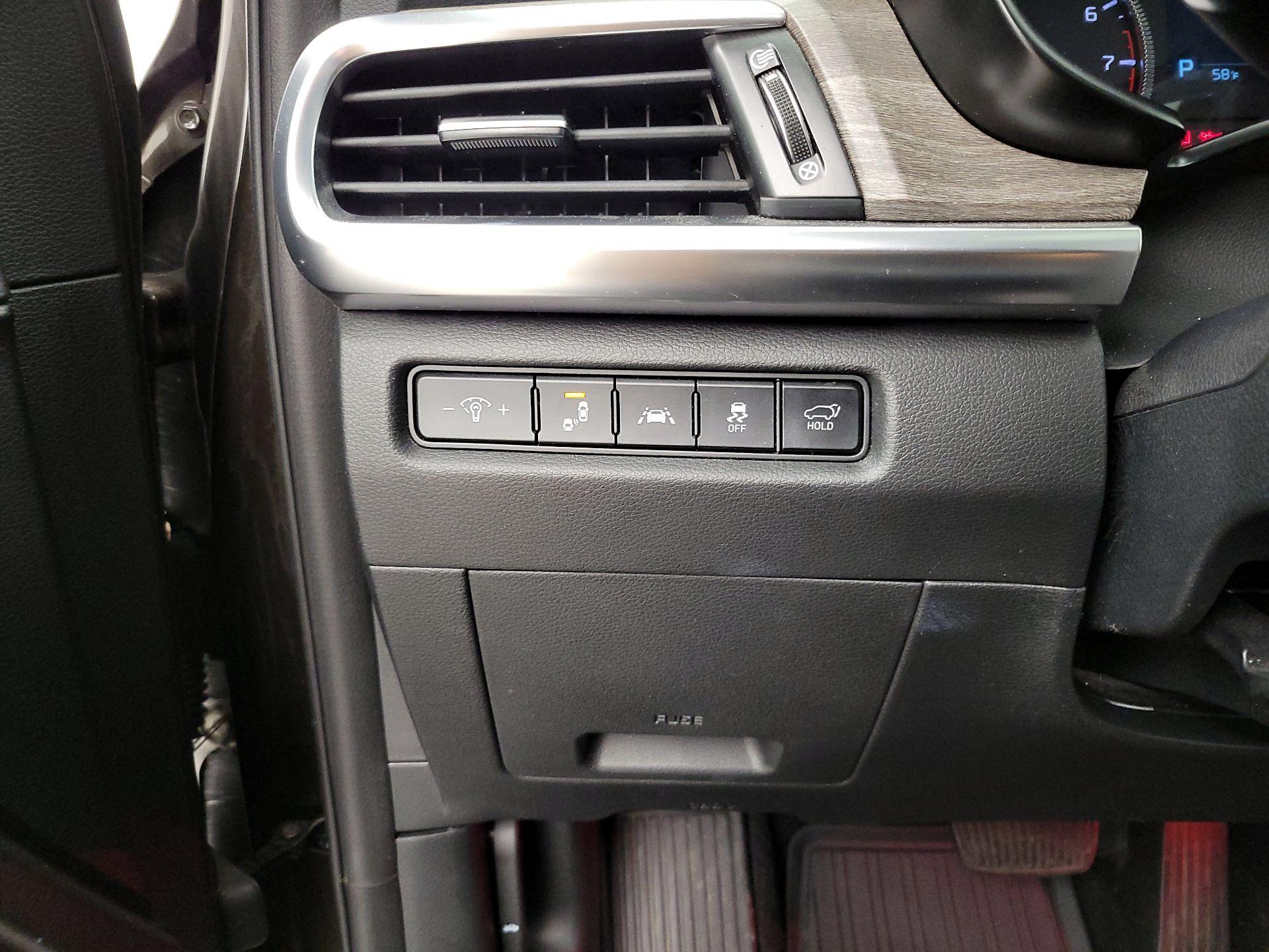 Thumbnail: 2021 Kia Telluride - 13