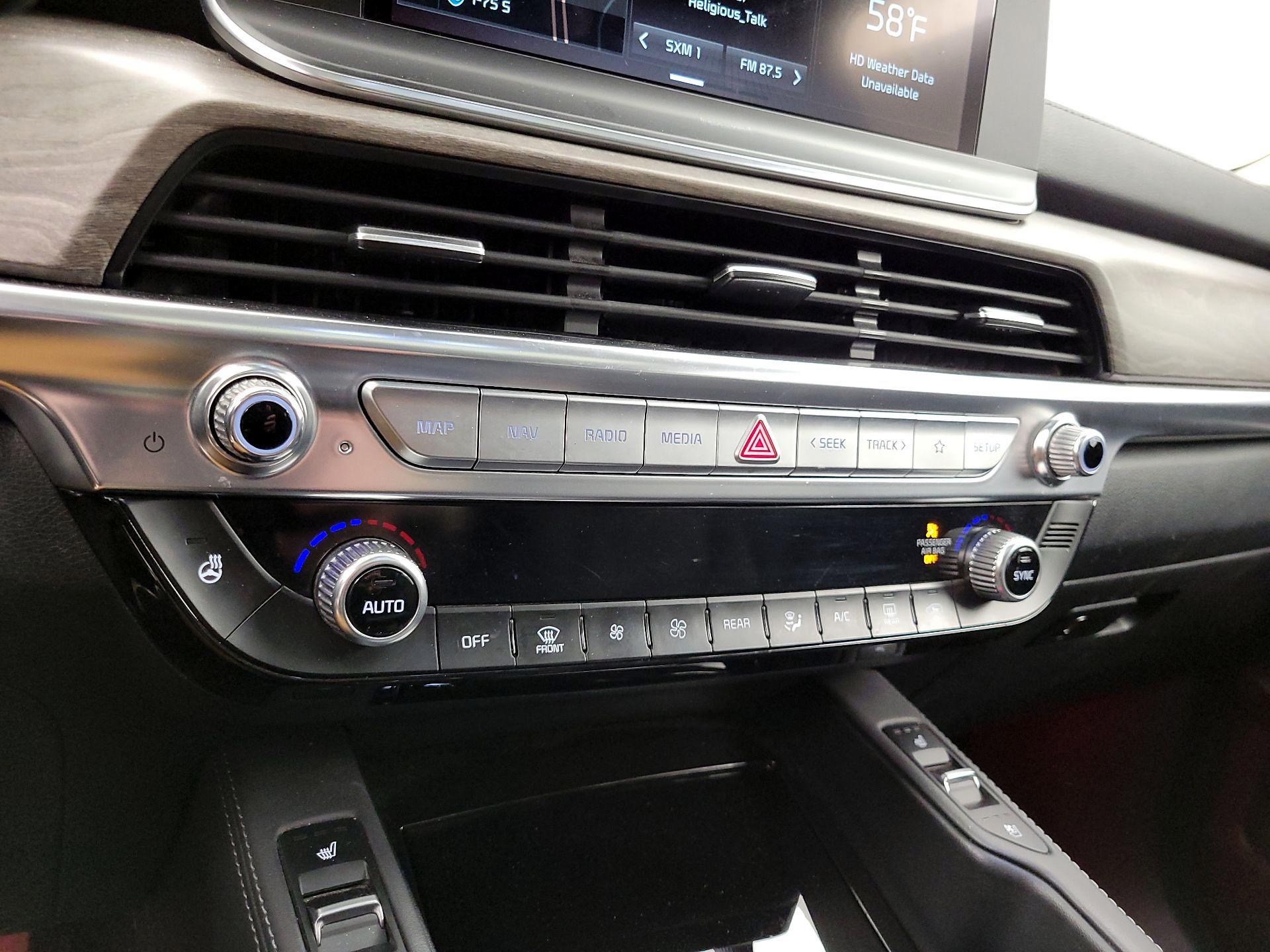 Thumbnail: 2021 Kia Telluride - 17